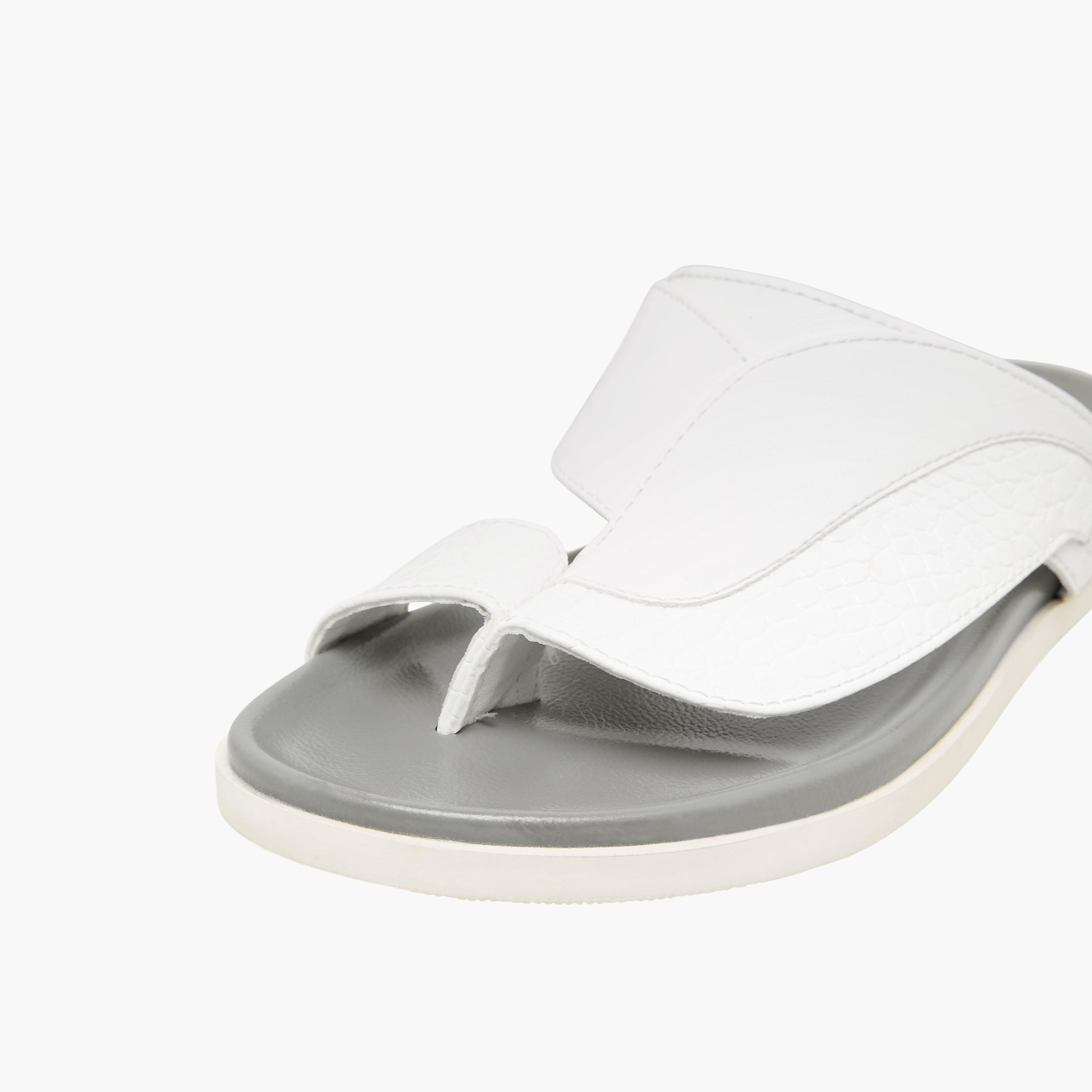 صندل عربي بحلقة إصبع للأولاد من الواحة-boys-shoes-sandals-image-4