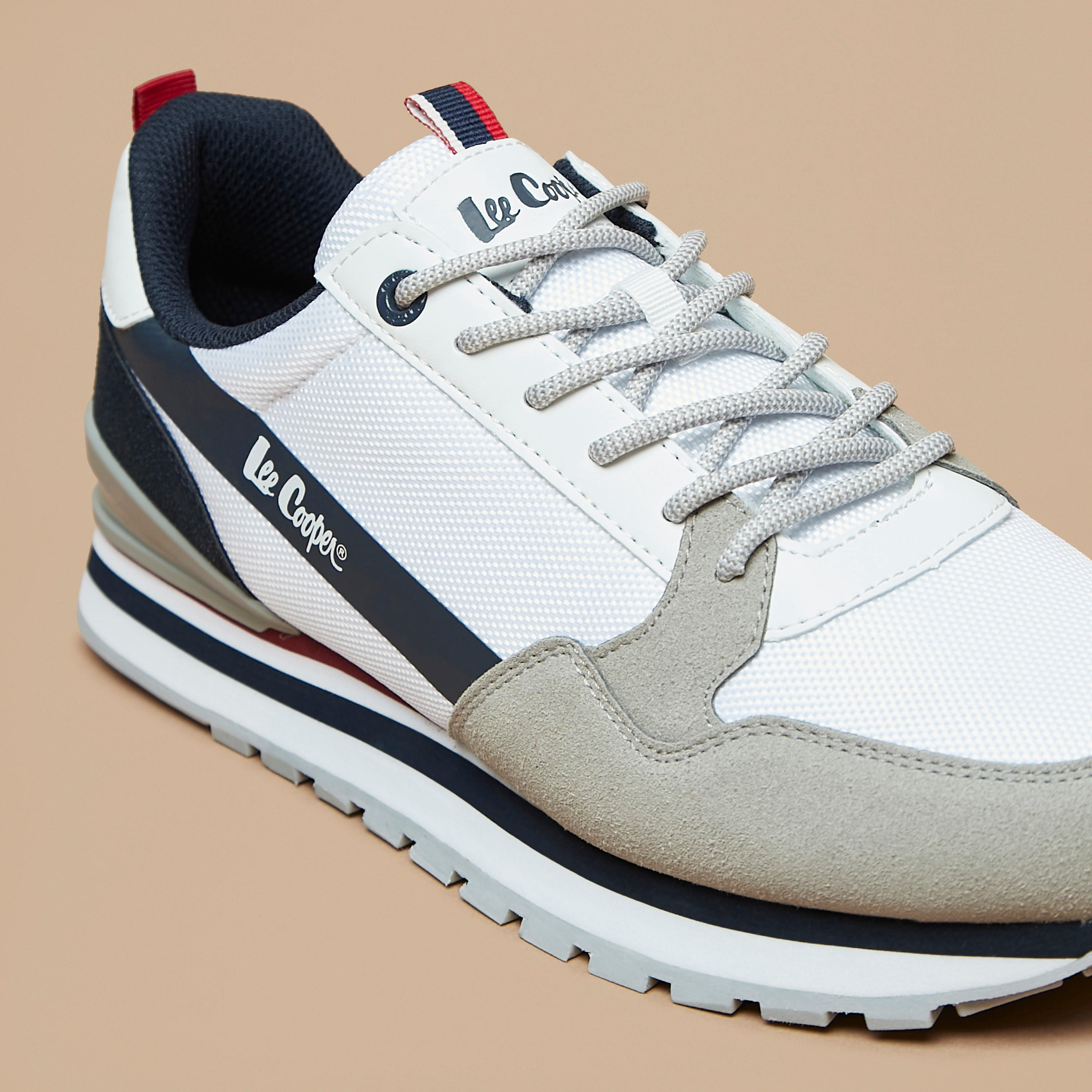 حذاء سنيكرز بارز الملمس برباط إغلاق للرجال من لي كوبر-men-shoes-sneakers-image-5
