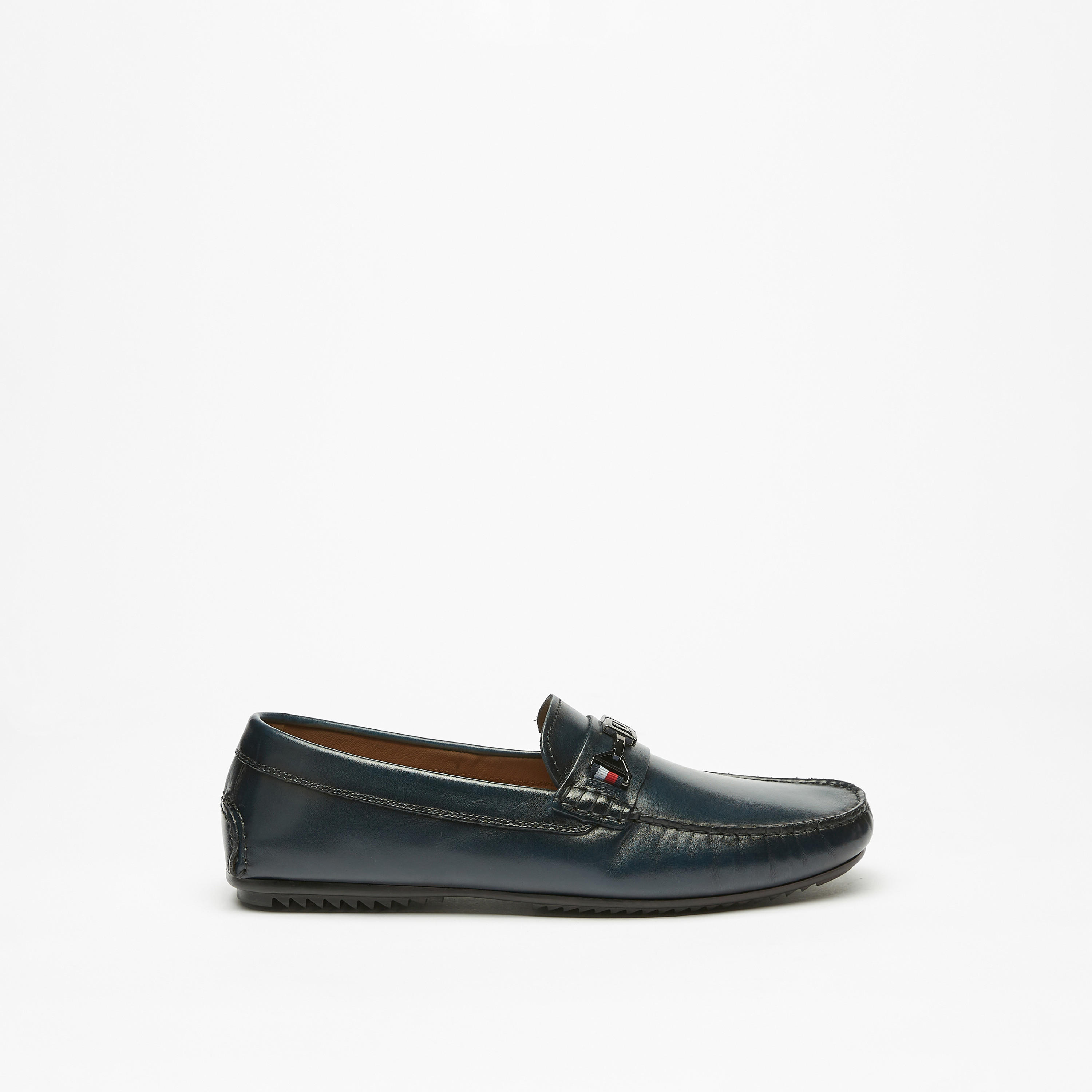 حذاء موكاسين بتزيينات معدنية للرجال من دوتشيني-men-shoes-loafersandmoccasins-image-3