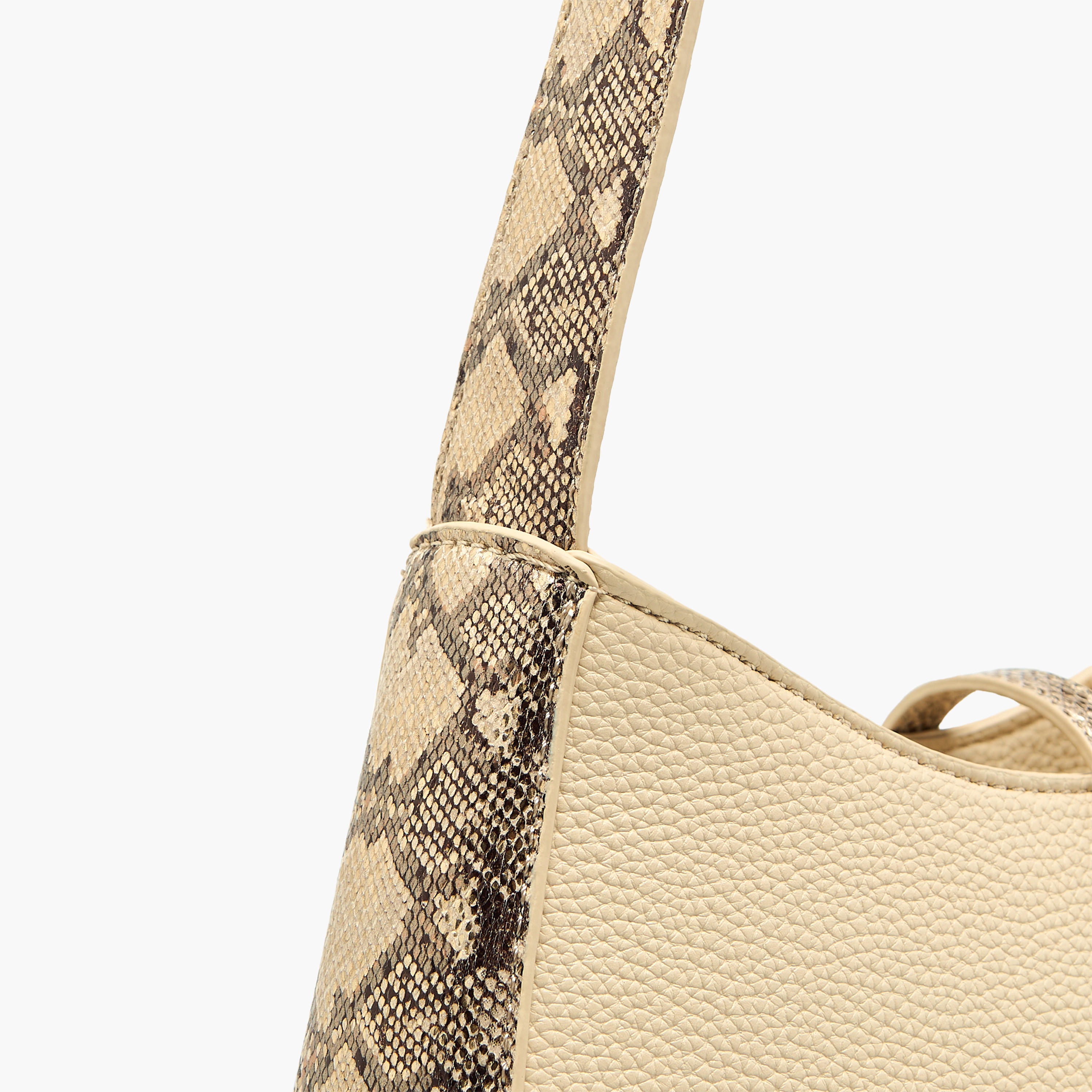 شنطة كتف بطبعات حيوانات وسحاب إغلاق من فلورا بيلا-women-bagsandwallets-handbags-image-6