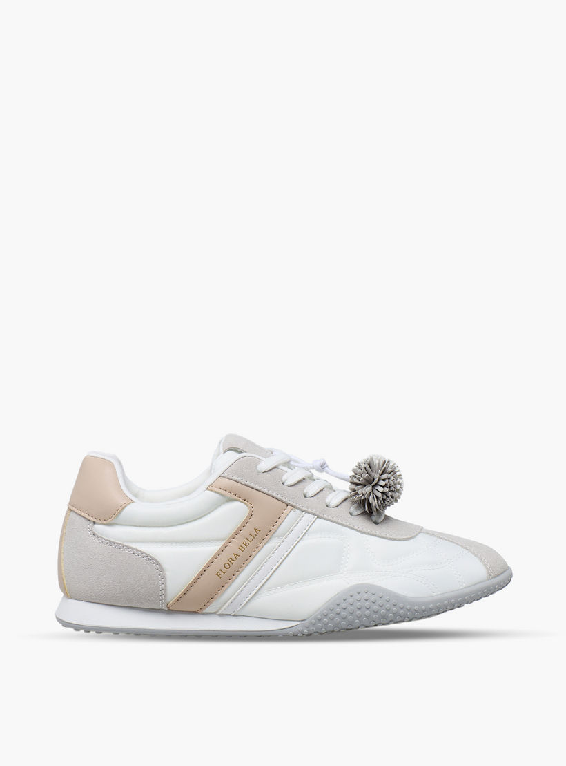 حذاء سنيكرز برقبة للكاحل وزينة بوم بوم للنساء من فلورا بيلا-women-shoes-sneakers-image-3