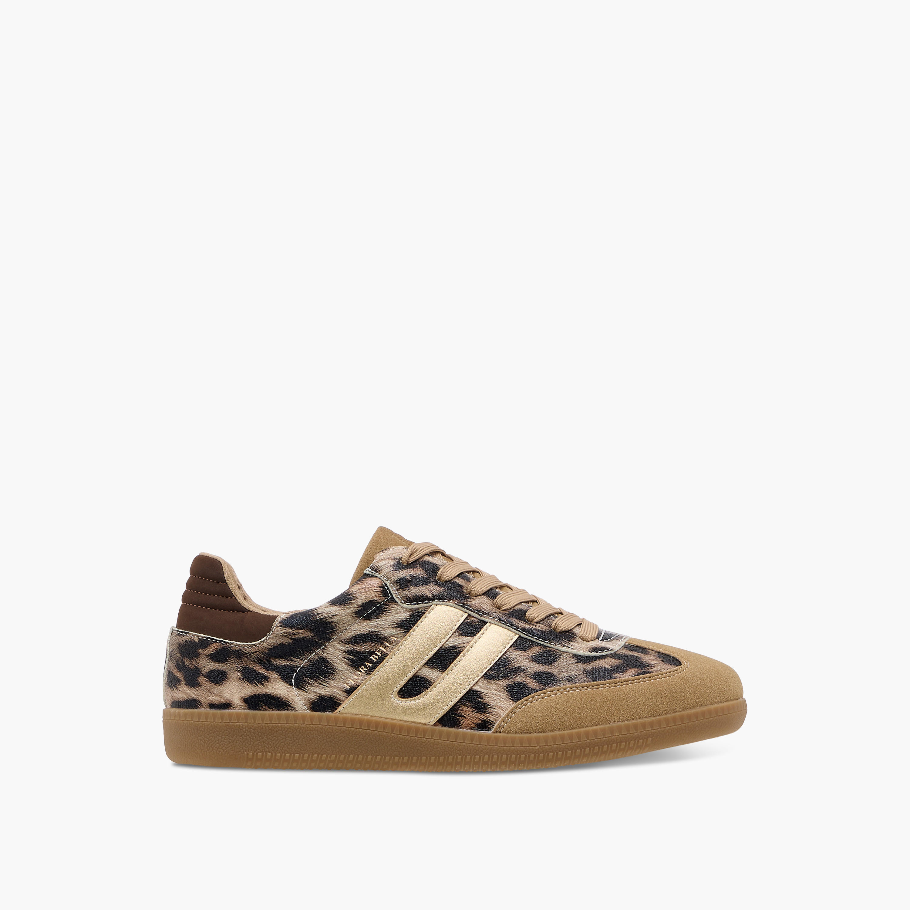 حذاء سنيكرز برباط إغلاق وطبعات حيوانات من فلورا بيلا-women-shoes-sneakers-image-3