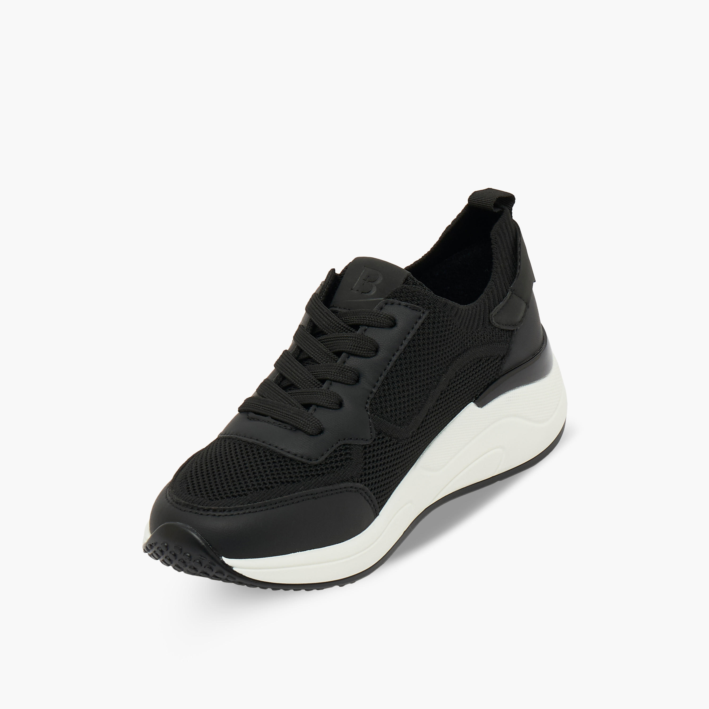 حذاء سنيكرز برباط للنساء من فلورا بيلا-women-shoes-sneakers-image-4