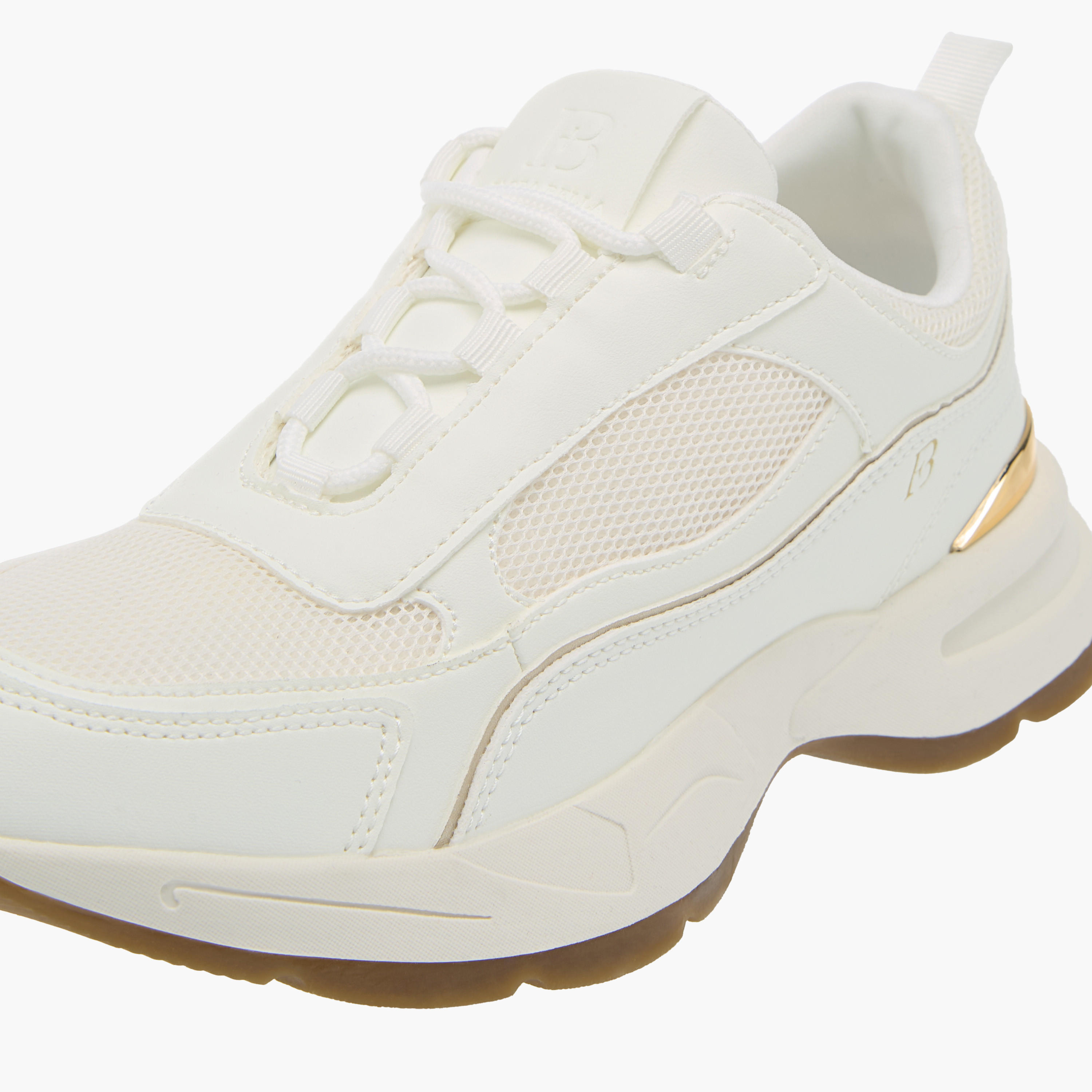 حذاء سنيكرز بألواح ورباط إغلاق من فلورا بيلا-women-shoes-sneakers-image-4