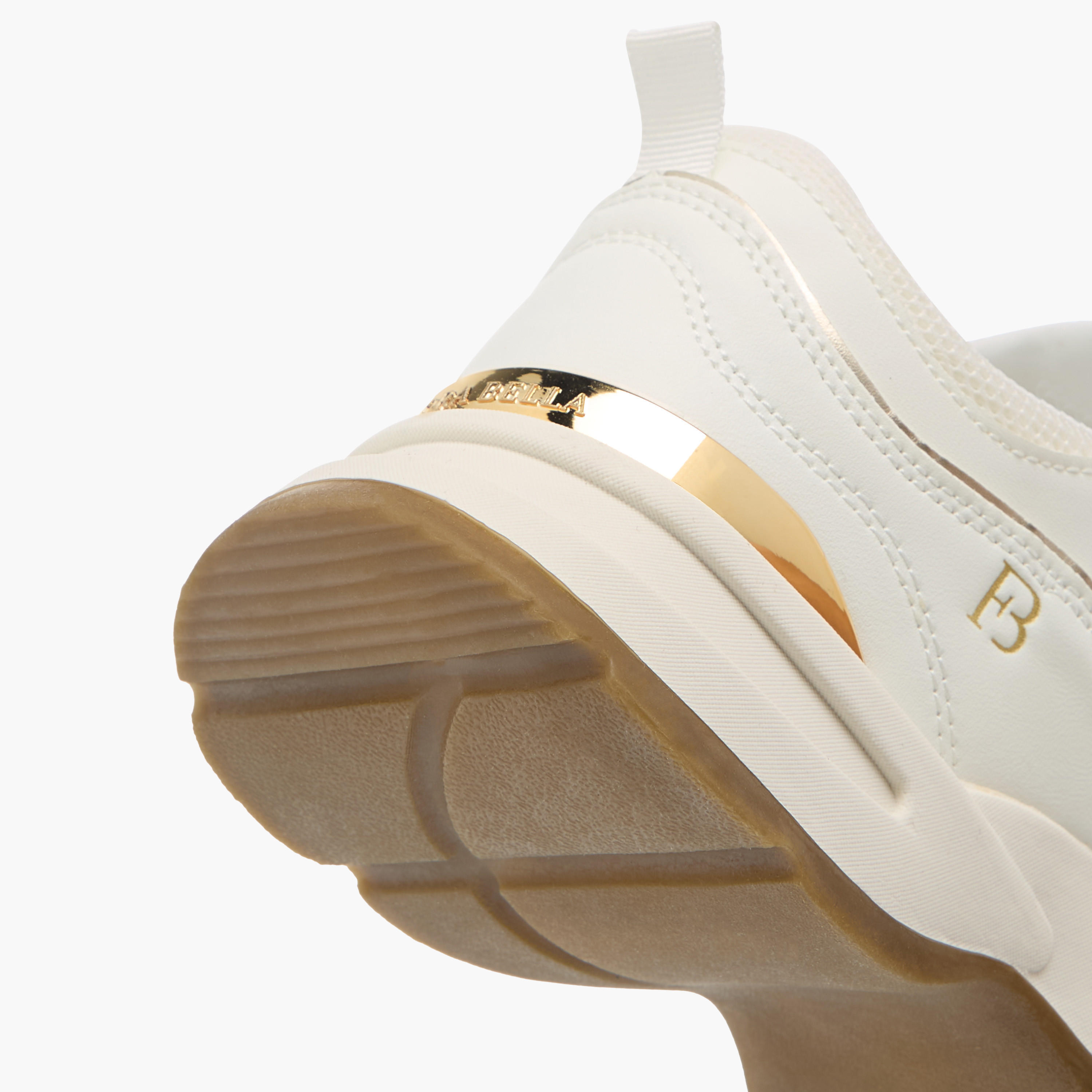 حذاء سنيكرز بألواح ورباط إغلاق من فلورا بيلا-women-shoes-sneakers-image-5