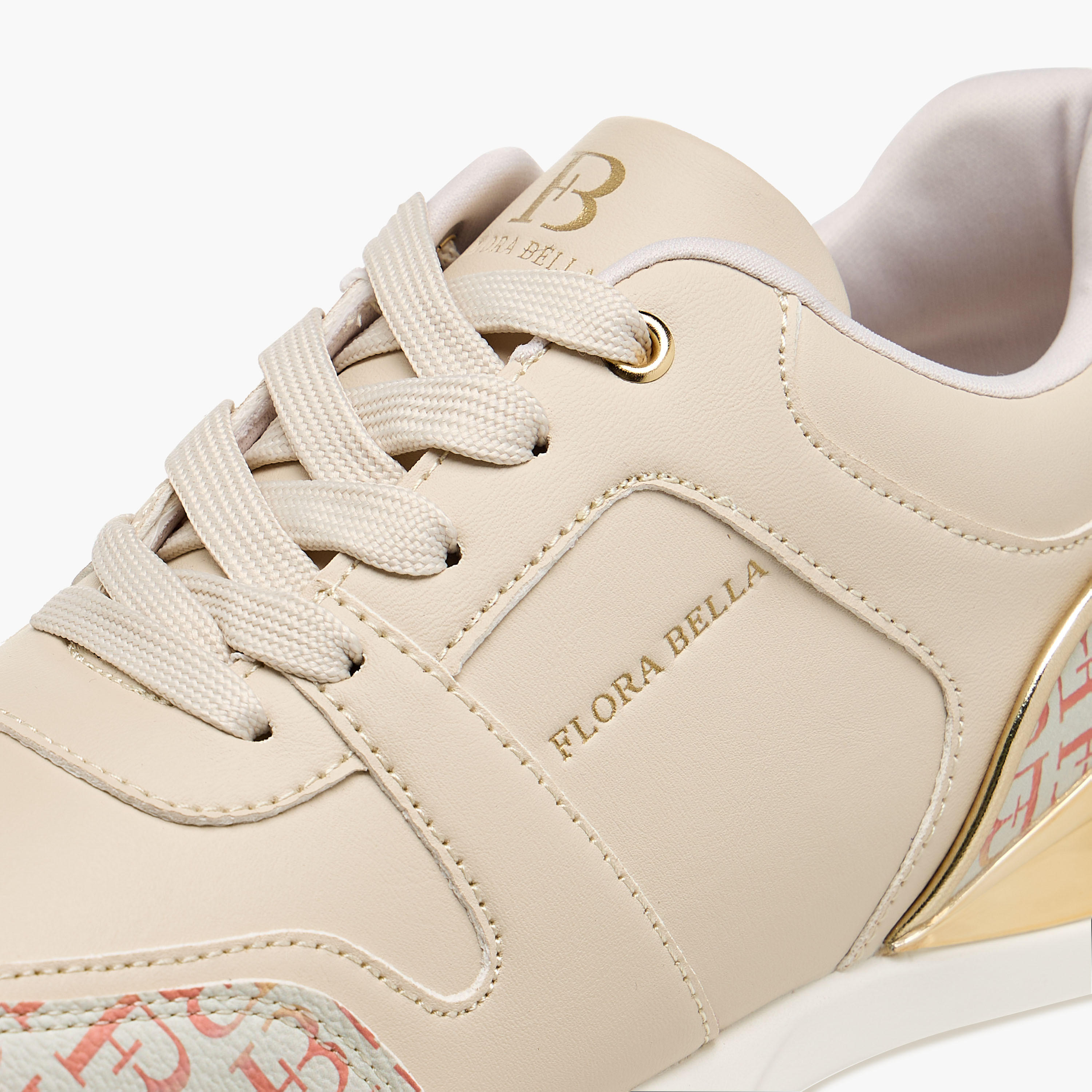 حذاء سنيكرز بطبعات مونوجرام ورباط إغلاق من فلورا بيلا-women-shoes-sneakers-image-4