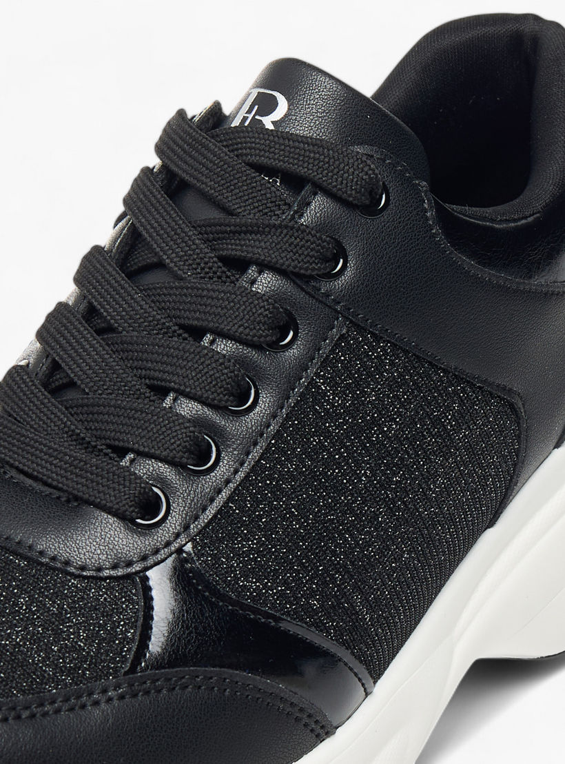 حذاء سنيكرز بزينة جليتر بارزة الملمس ورباط إغلاق من فلورا بيلا-women-shoes-sneakers-image-4