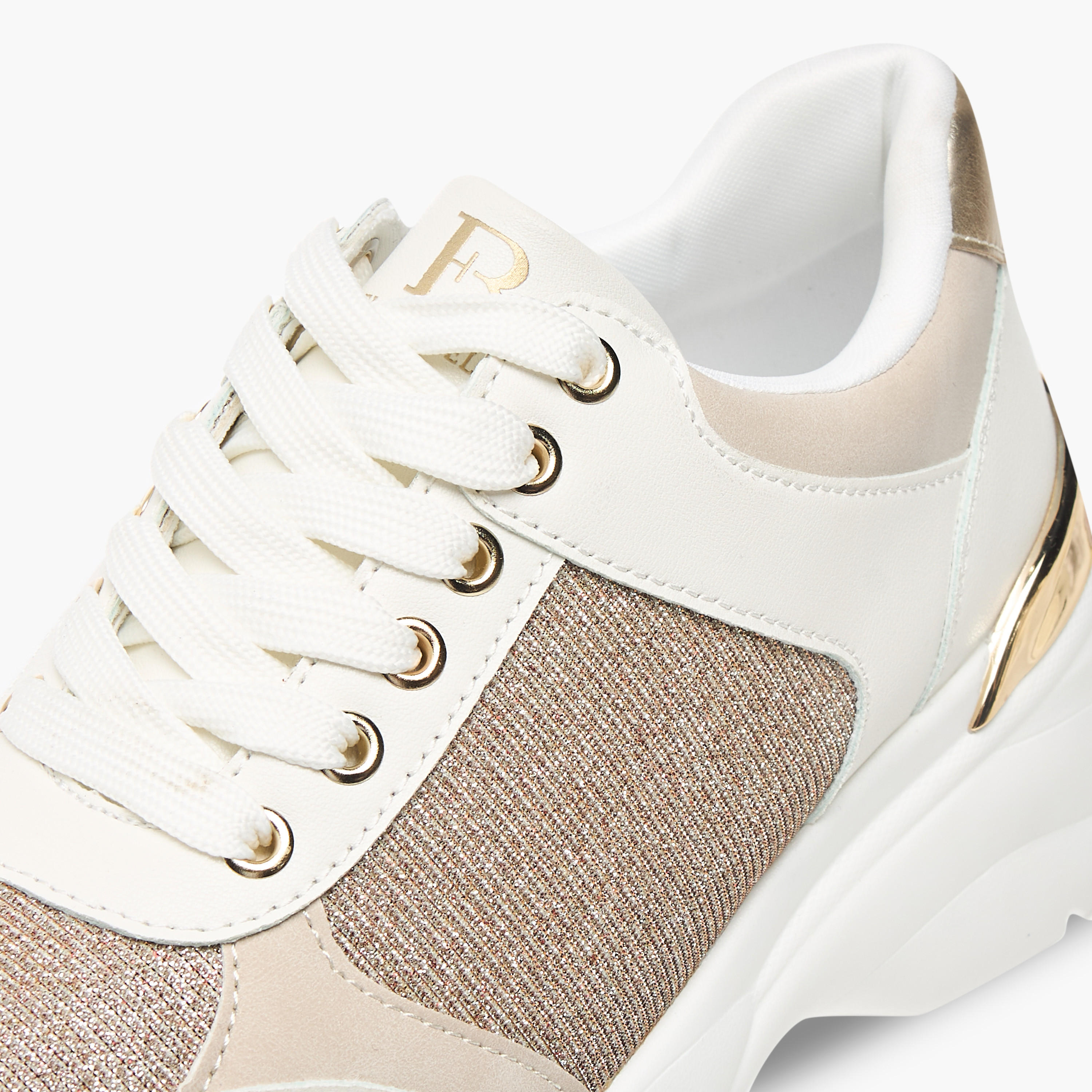 حذاء سنيكرز بزينة جليتر بارزة الملمس ورباط إغلاق من فلورا بيلا-women-shoes-sneakers-image-4