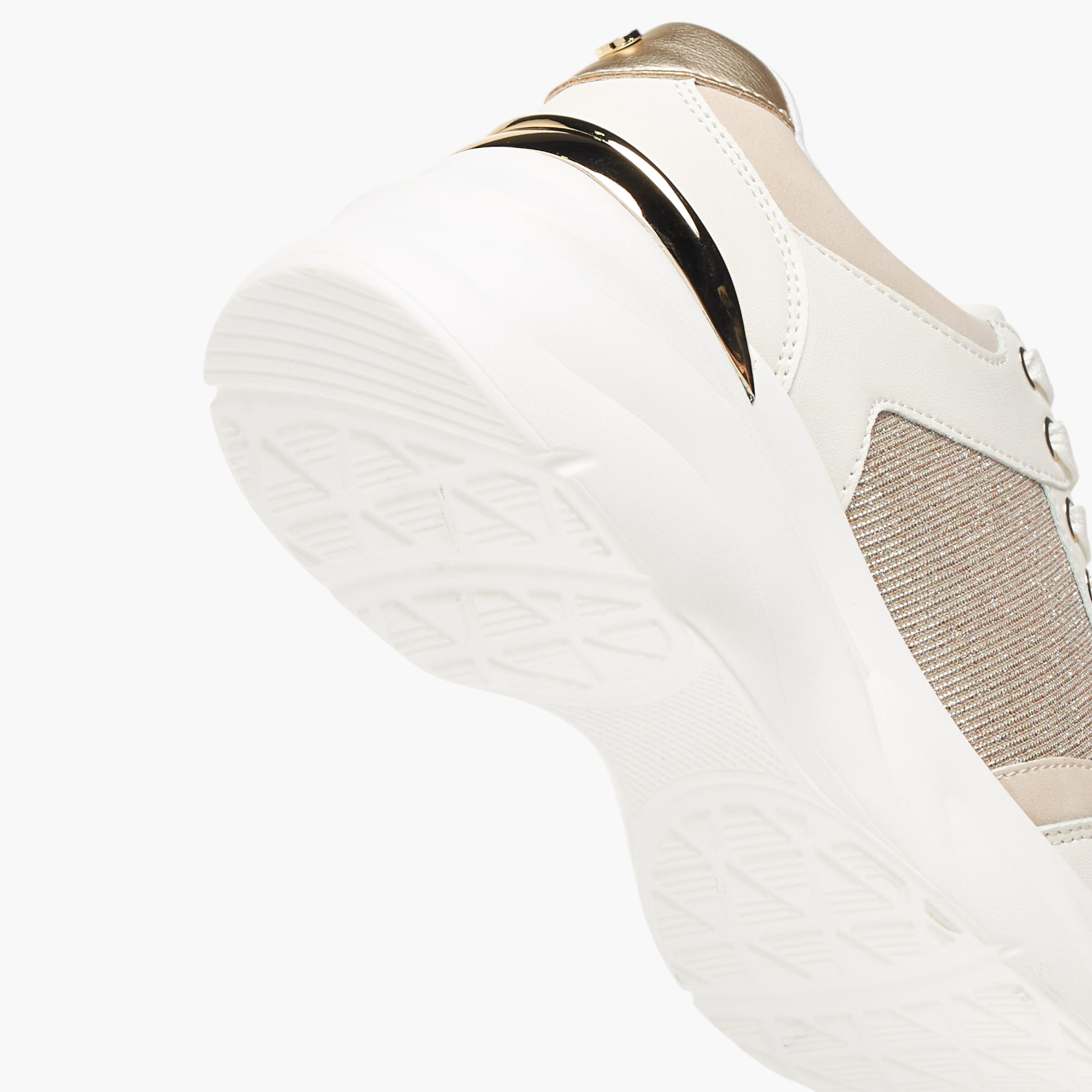 حذاء سنيكرز بزينة جليتر بارزة الملمس ورباط إغلاق من فلورا بيلا-women-shoes-sneakers-image-5