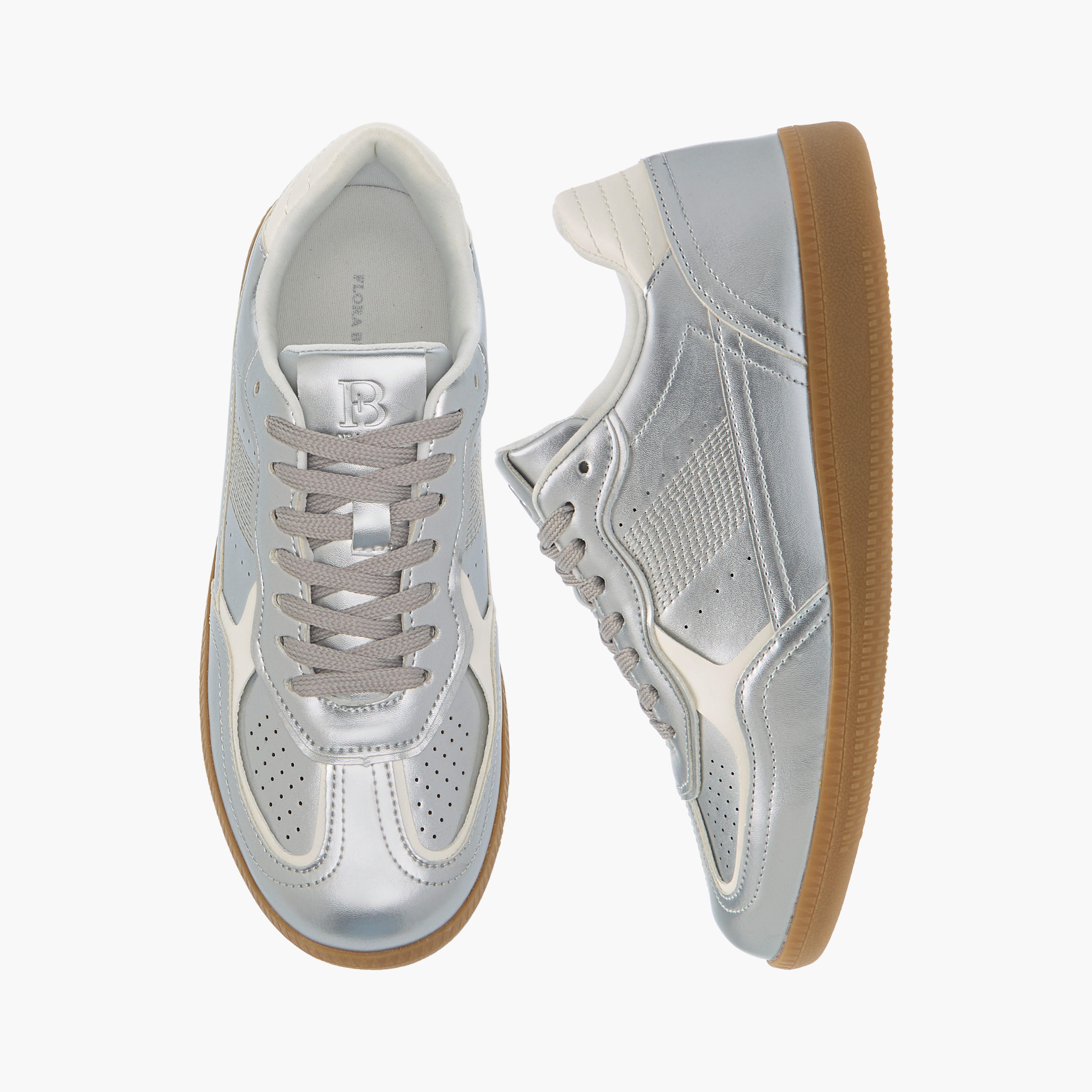 حذاء سنيكرز بارز الملمس بكاحل ورباط إغلاق من فلورا بيلا-women-shoes-sneakers-image-1
