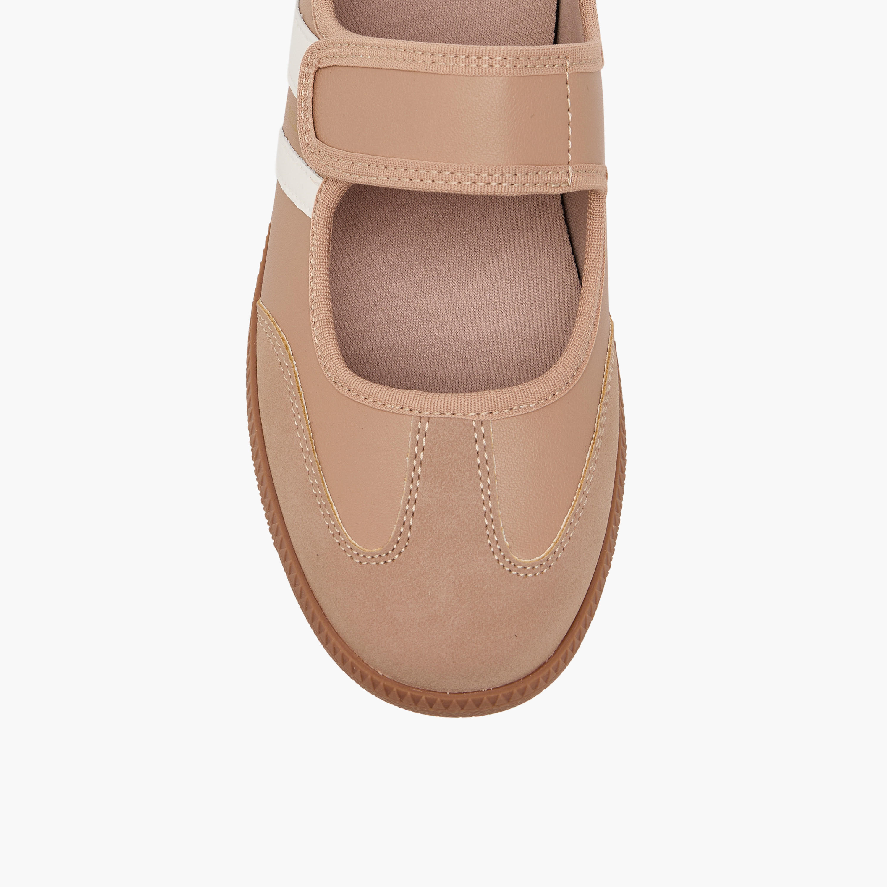 حذاء سنيكرز ماري جين بشريط إغلاق لاصق للنساء من فلورا بيلا-women-shoes-sneakers-image-9
