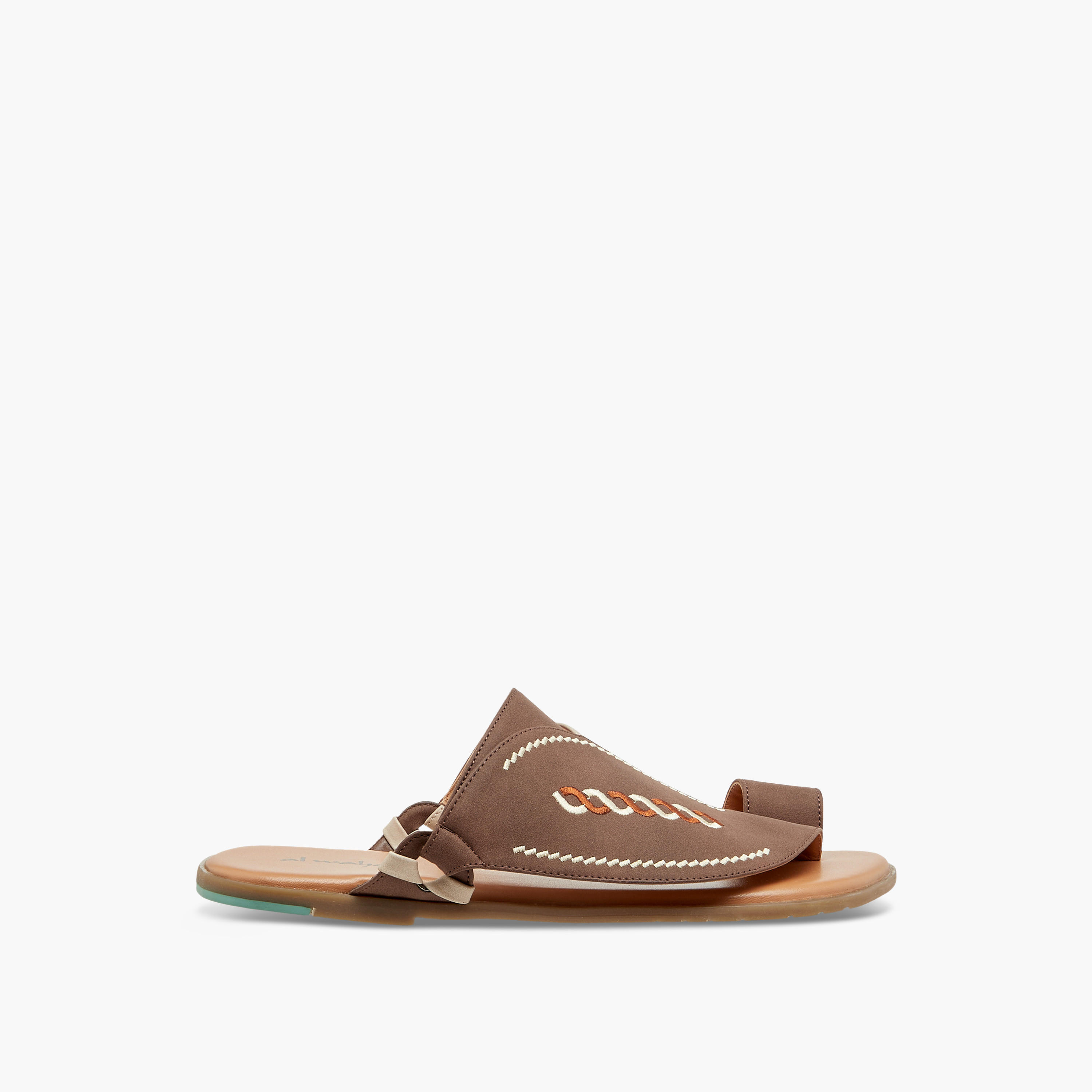 صندل عربي سهل الارتداء بتطريزات وحلقة إصبع من الواحة-men-shoes-sandals-image-2