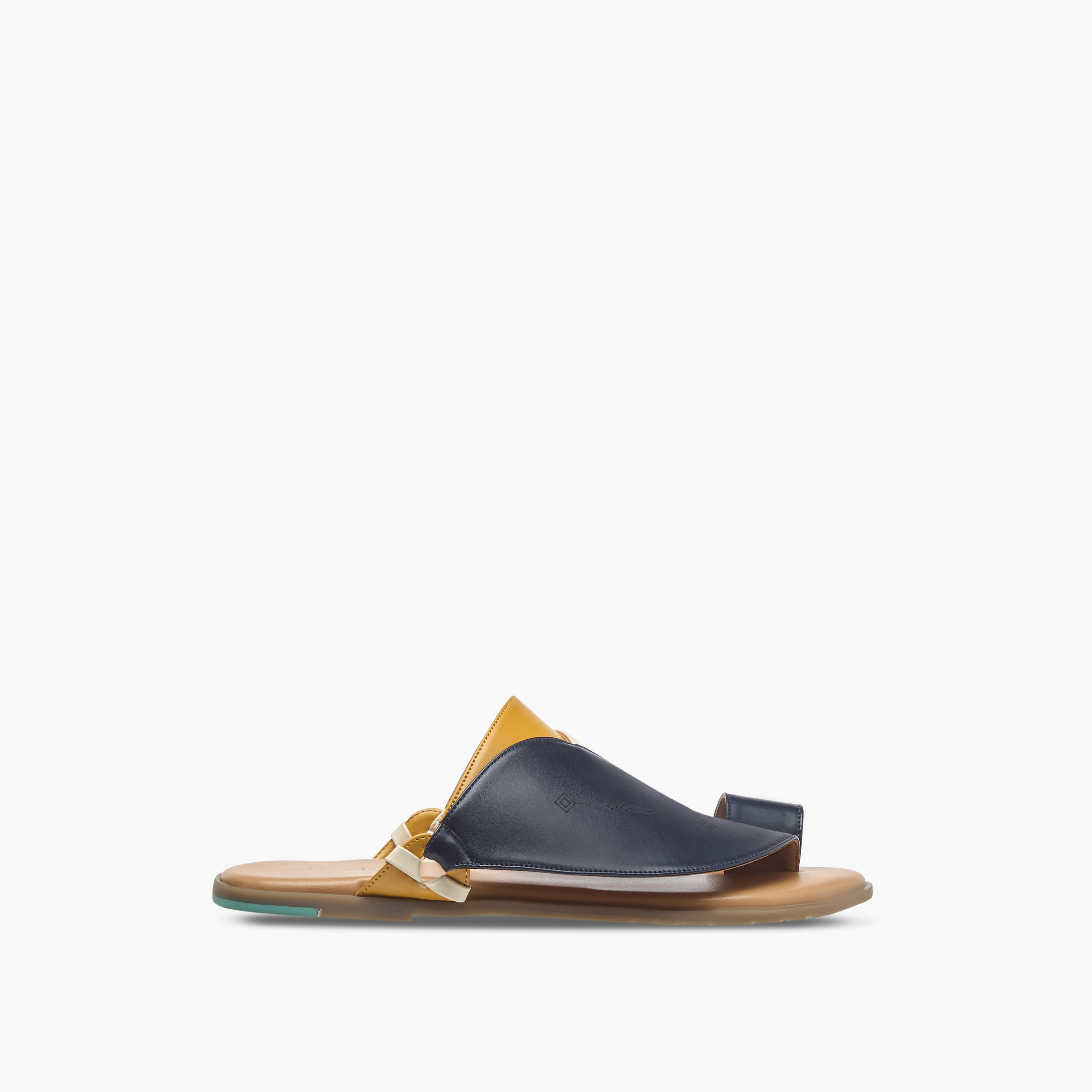 صندل عربي متعدد التصاميم سهل الارتداء بإصبع من الواحة-men-shoes-sandals-image-2