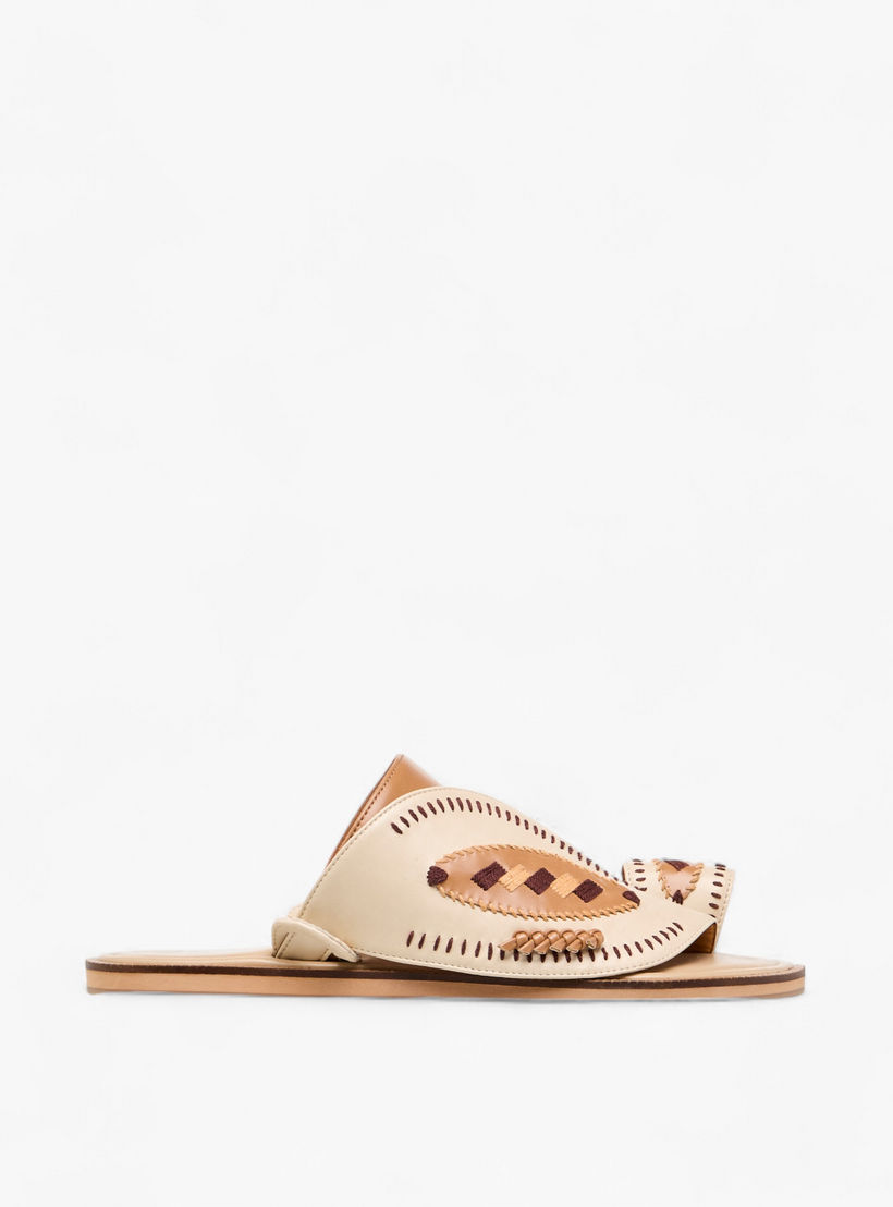 Al Waha Embroidered Slip-On Arabic Sandals with Toe Loop-men-shoes-sandals-image-3