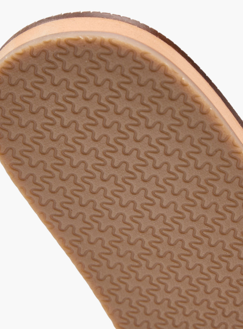 Al Waha Embroidered Slip-On Arabic Sandals with Toe Loop-men-shoes-sandals-image-6