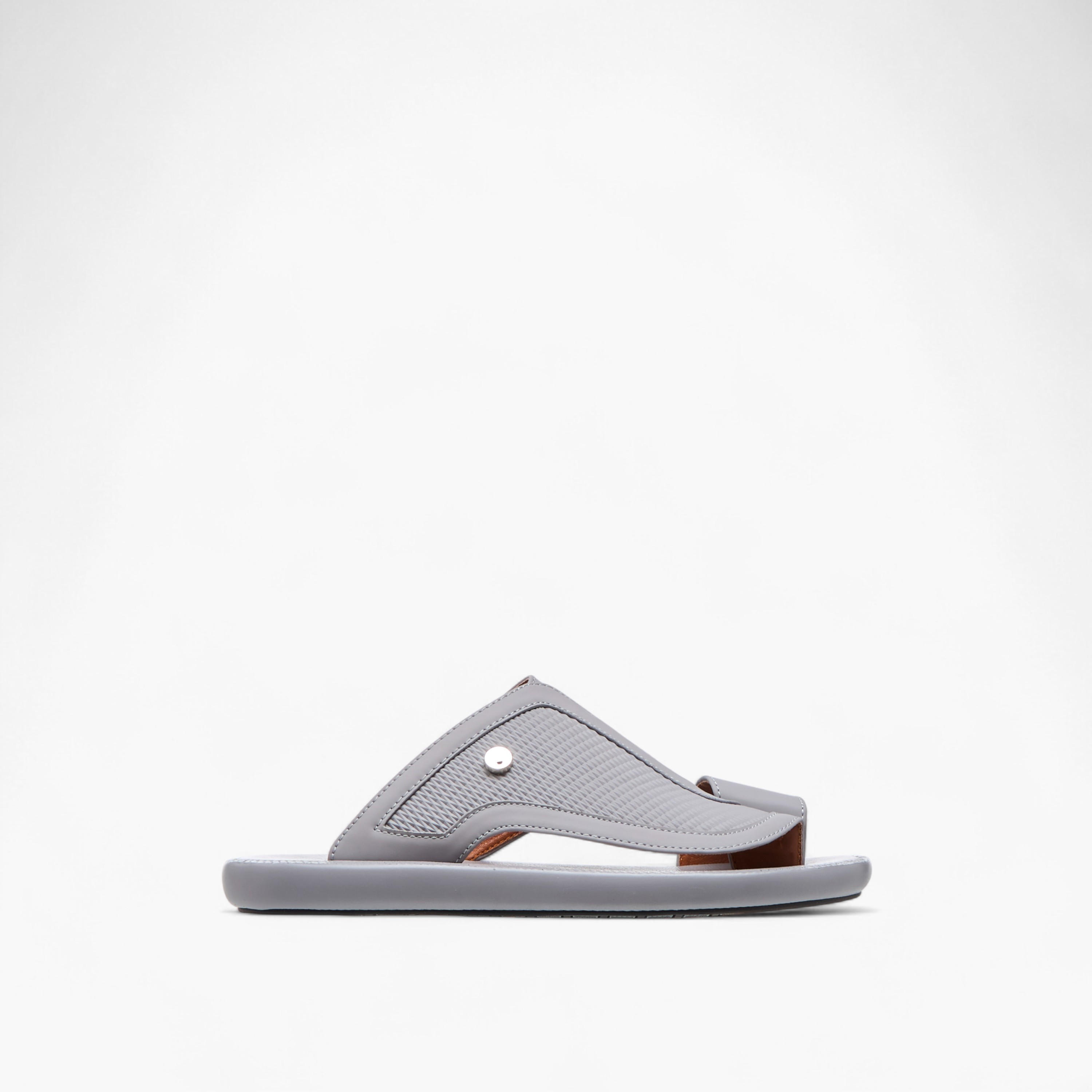 Al Waha Textured Slip-On Arabic Sandals with Toe Loop Detail-men-shoes-sandals-image-2