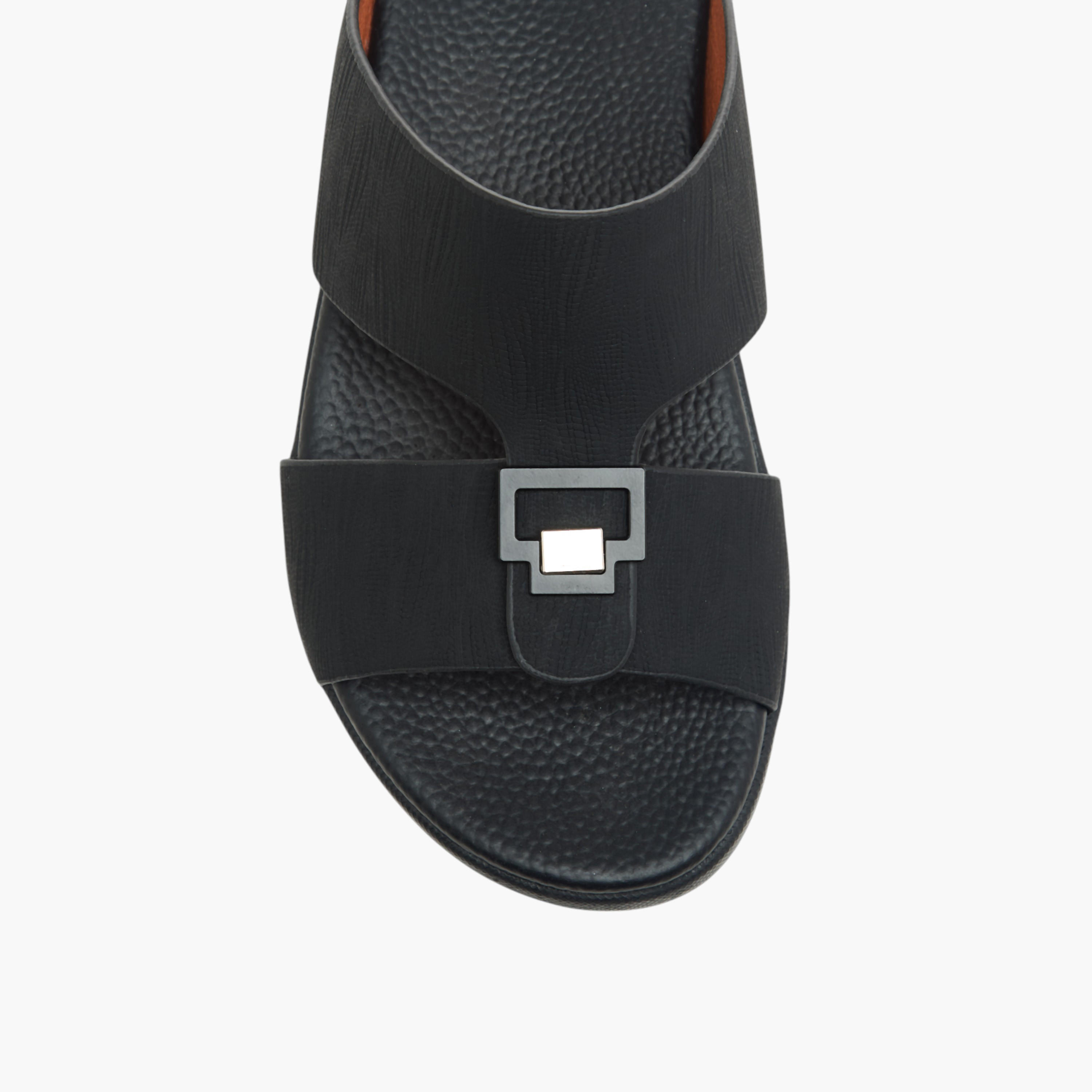 صندل عربي سهل الارتداء بزينة معدنية إل بي إل من شو إكسبريس-boys-shoes-sandals-image-11
