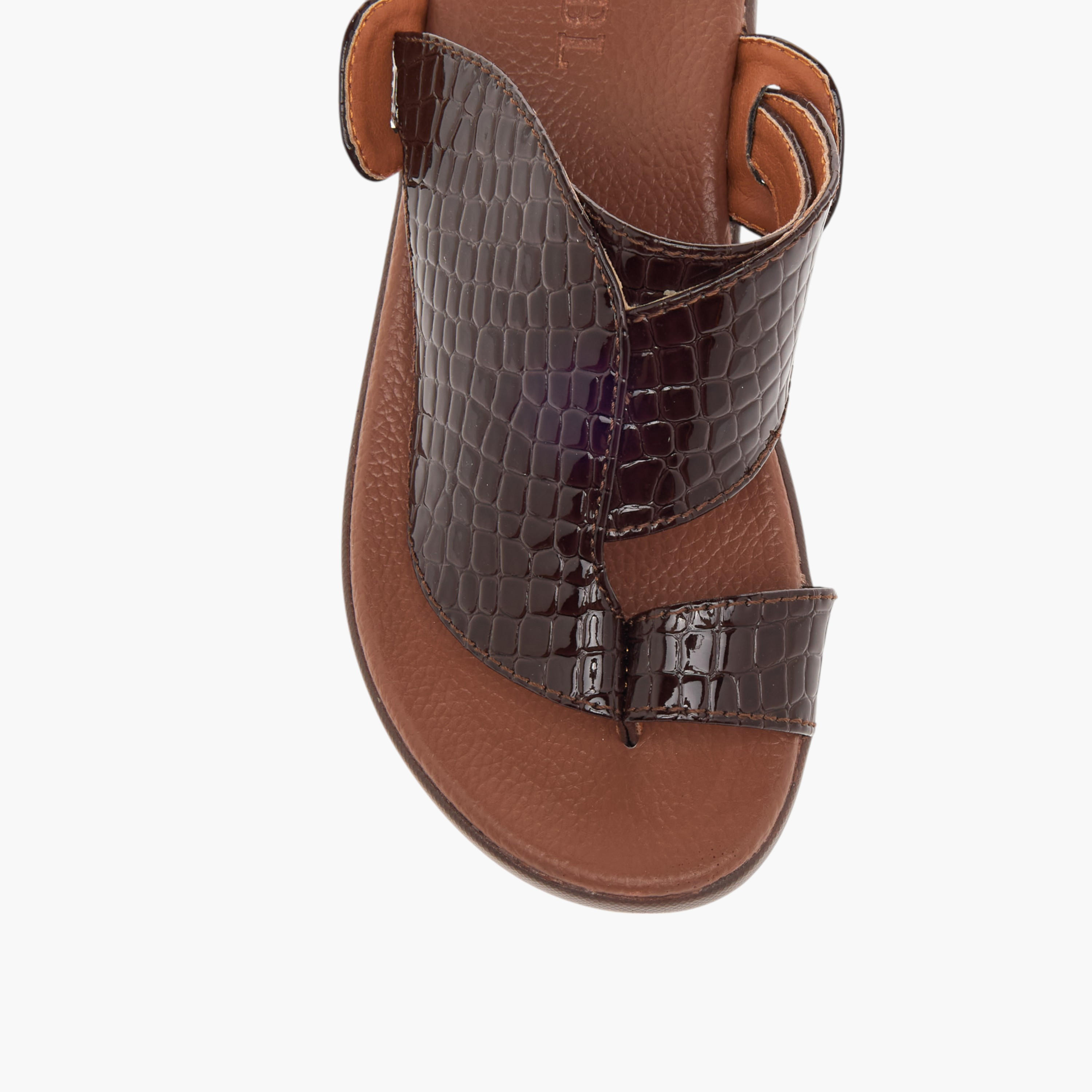 صندل عربي سهل الارتداء بارز الملمس من إل بي إل من شو إكسبريس-boys-shoes-sandals-image-3