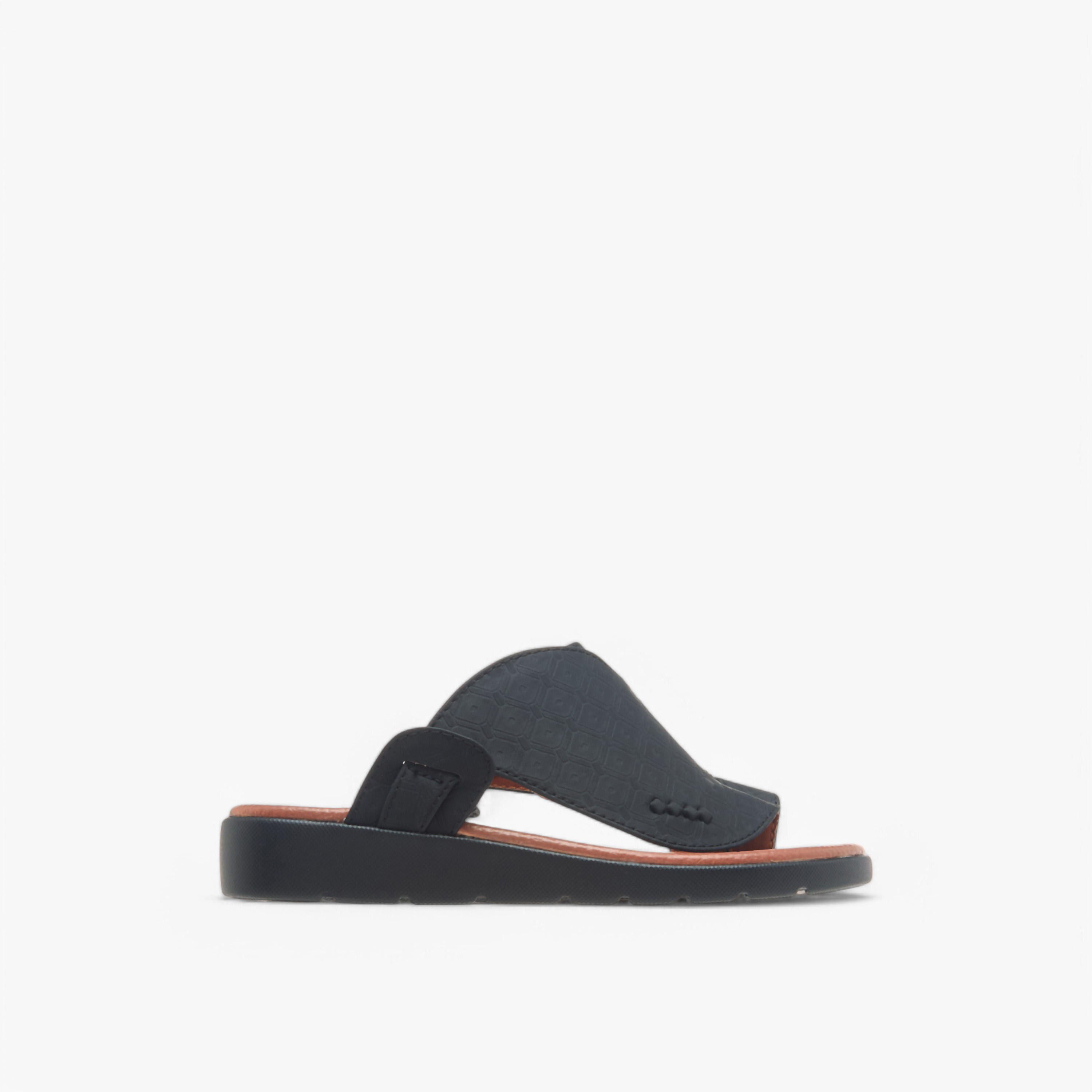 صندل عربي بارز الملمس وسهل الارتداء بحلقة إصبع من أل بي أل من شو إكسبريس-boys-shoes-sandals-image-2