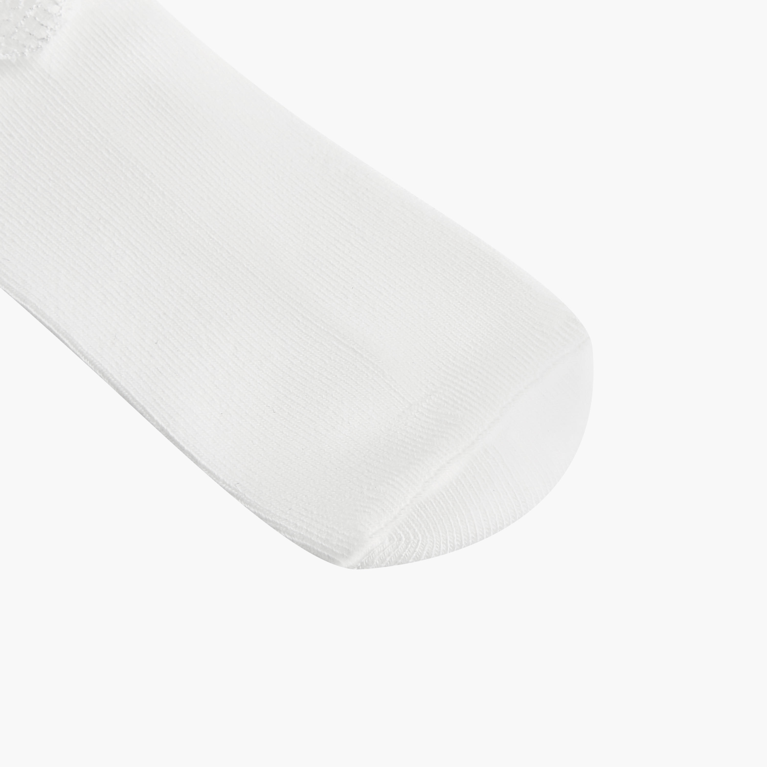 طقم جوارب مضلعة بدون تيري بطول الكاحل 3 أزواج مع تفاصيل كشكش من ليتل ميسي-girls-accessories-socks-image-5