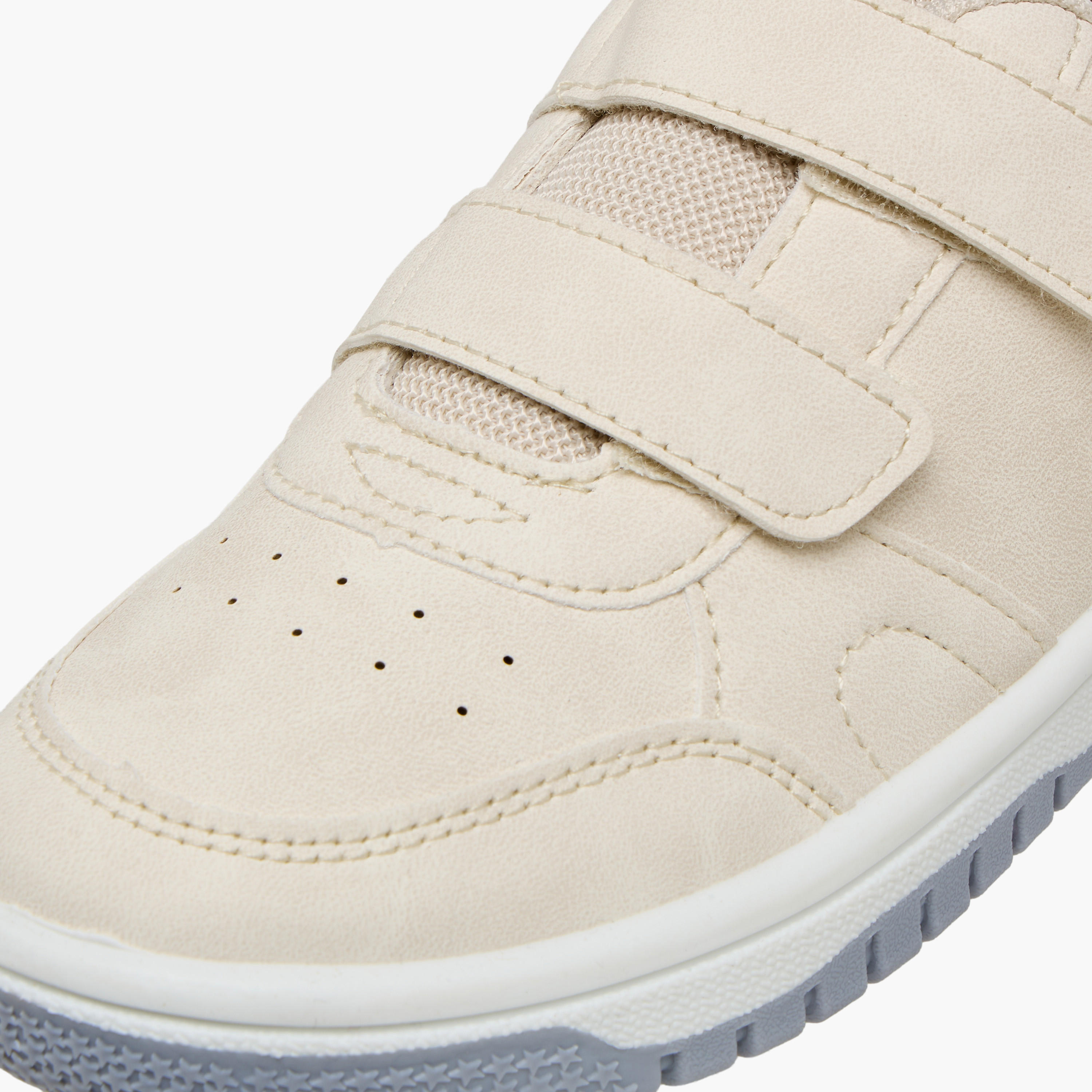 حذاء سنيكرز للكاحل بشريط إغلاق لاصق للأولاد من إل بي إل من شو إكسبريس-boys-shoes-sneakers-image-4