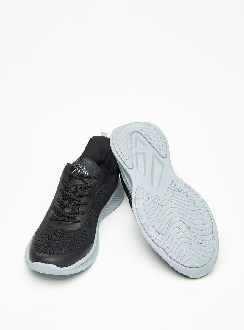 حذاء رياضي بارز الملمس برباط إغلاق للرجال من كابا-sports-men-shoes-image-2