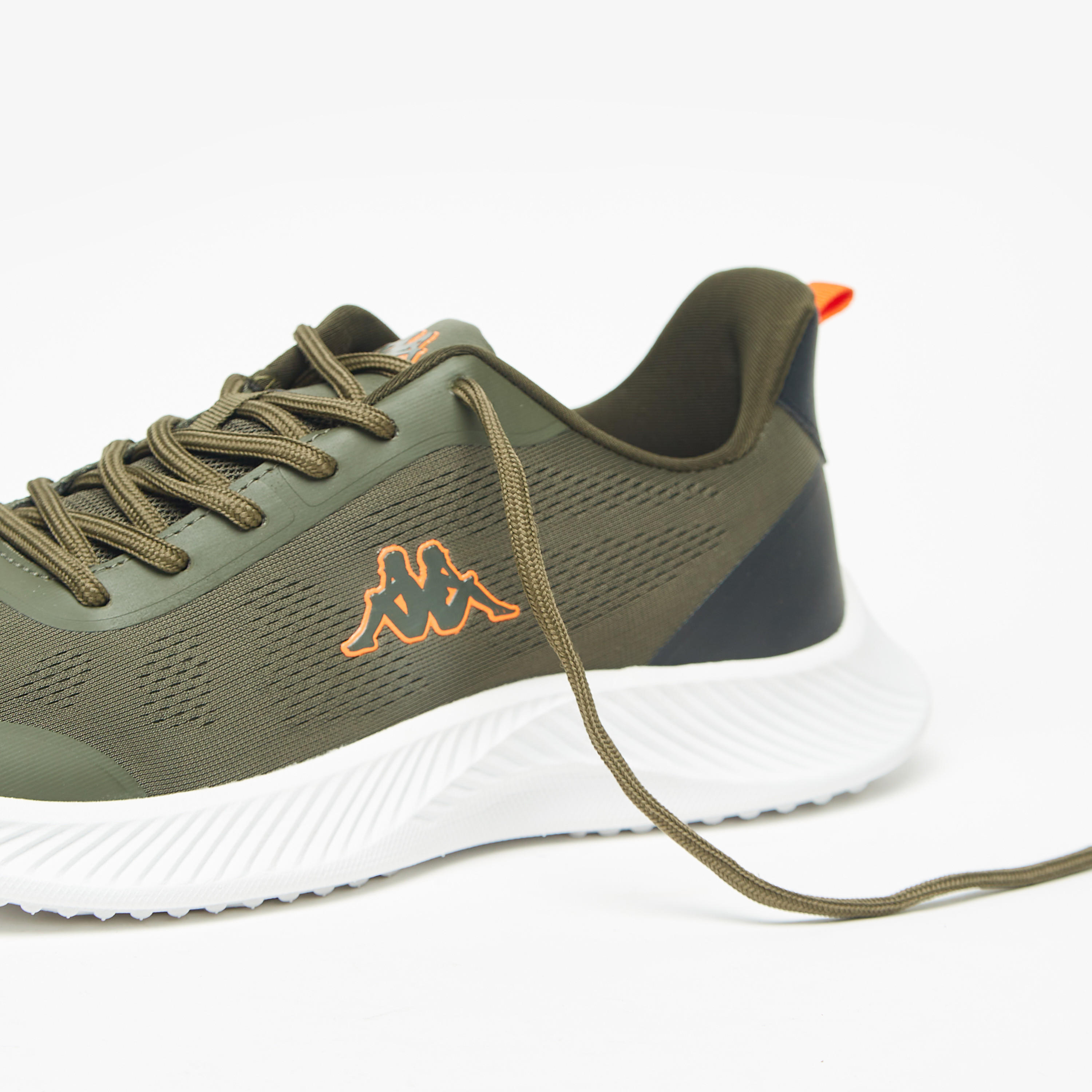 حذاء رياضي بارز الملمس برباط إغلاق للرجال من كابا-sports-men-shoes-image-4