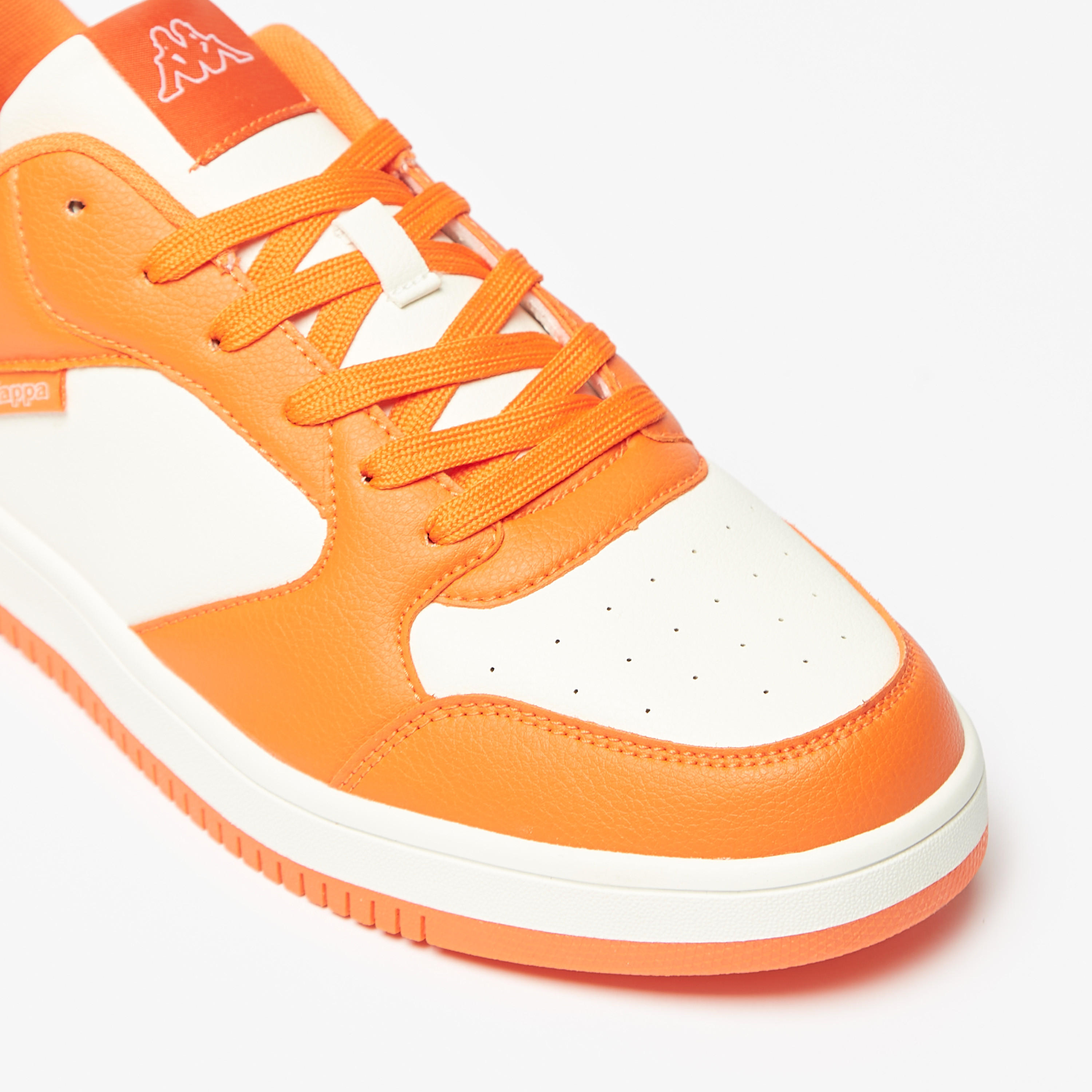 حذاء سنيكرز بقوالب ملونة ورباط إغلاق للرجال من كابا-men-shoes-sneakers-image-14