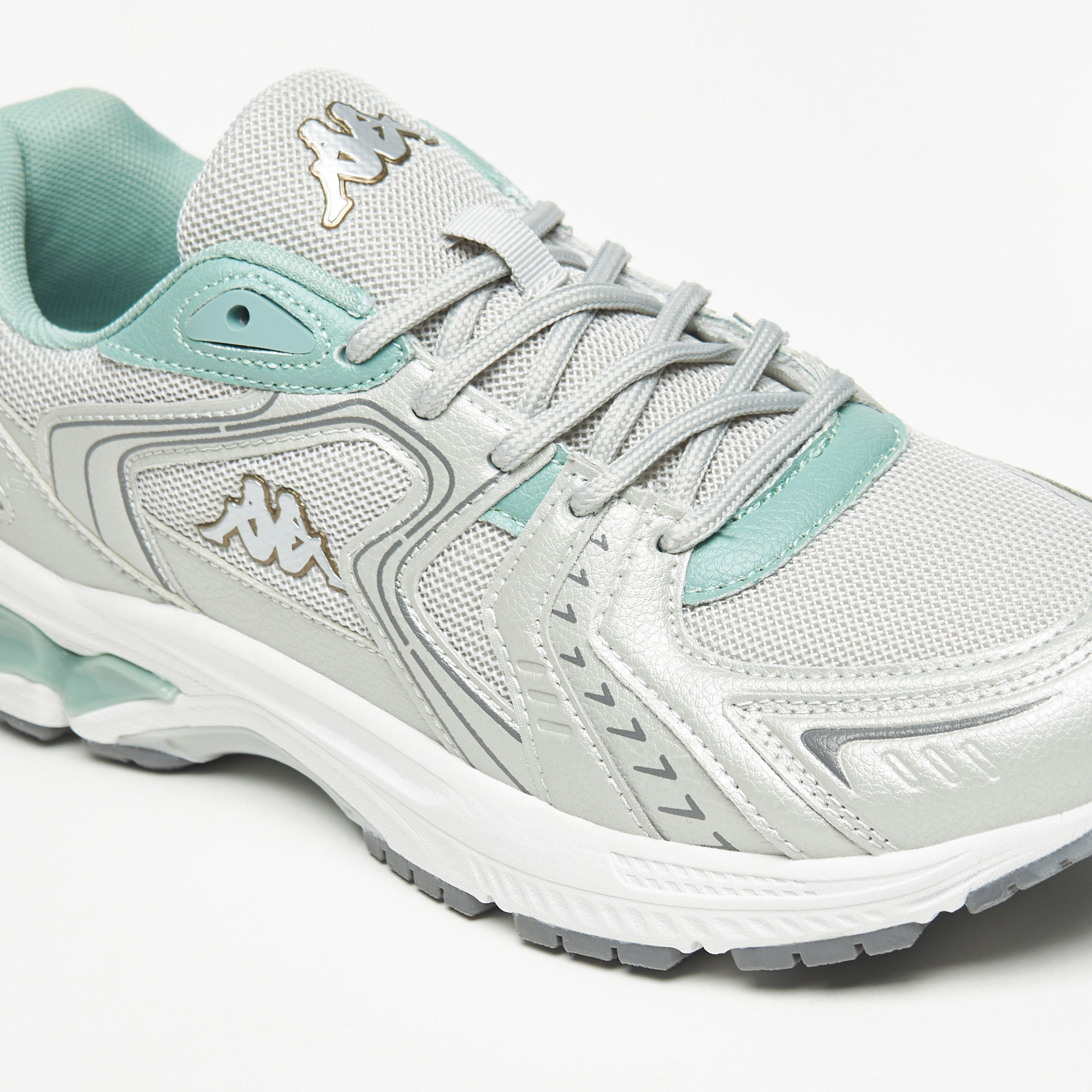 حذاء رياضي بارز الملمس برباط وبطانة للنساء من كابا-women-shoes-sneakers-image-10