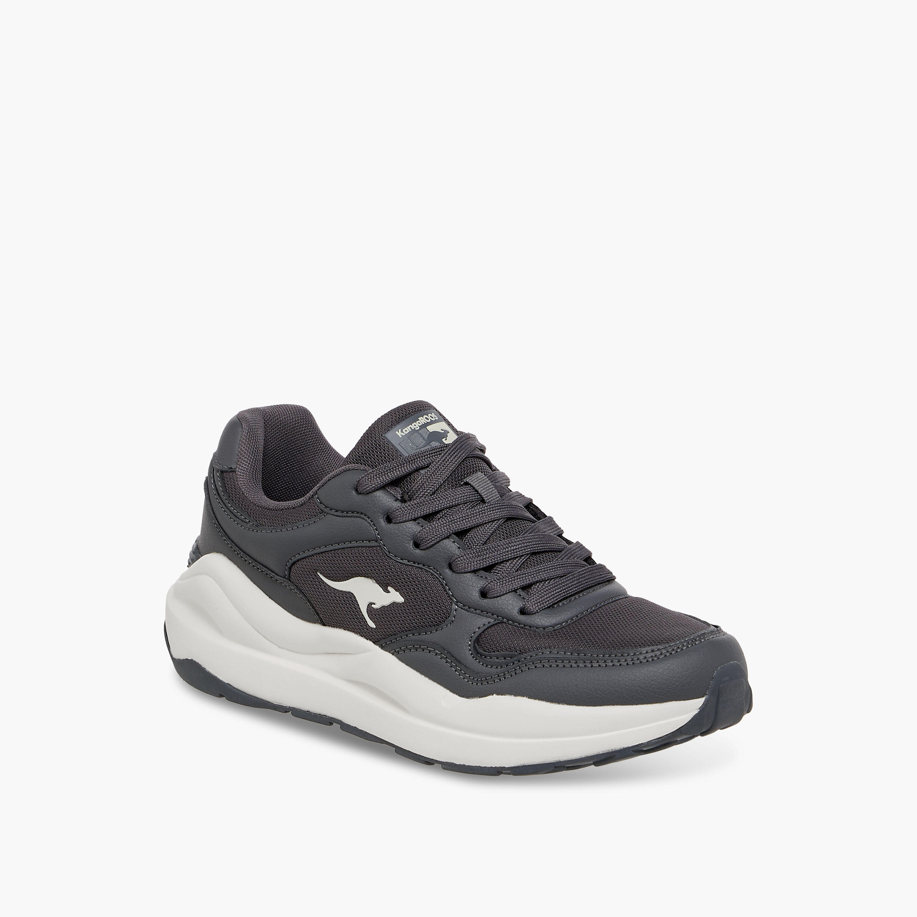 حذاء رياضي بألواح ورباط إغلاق للنساء من كانجاروز-women-shoes-sports-image-3