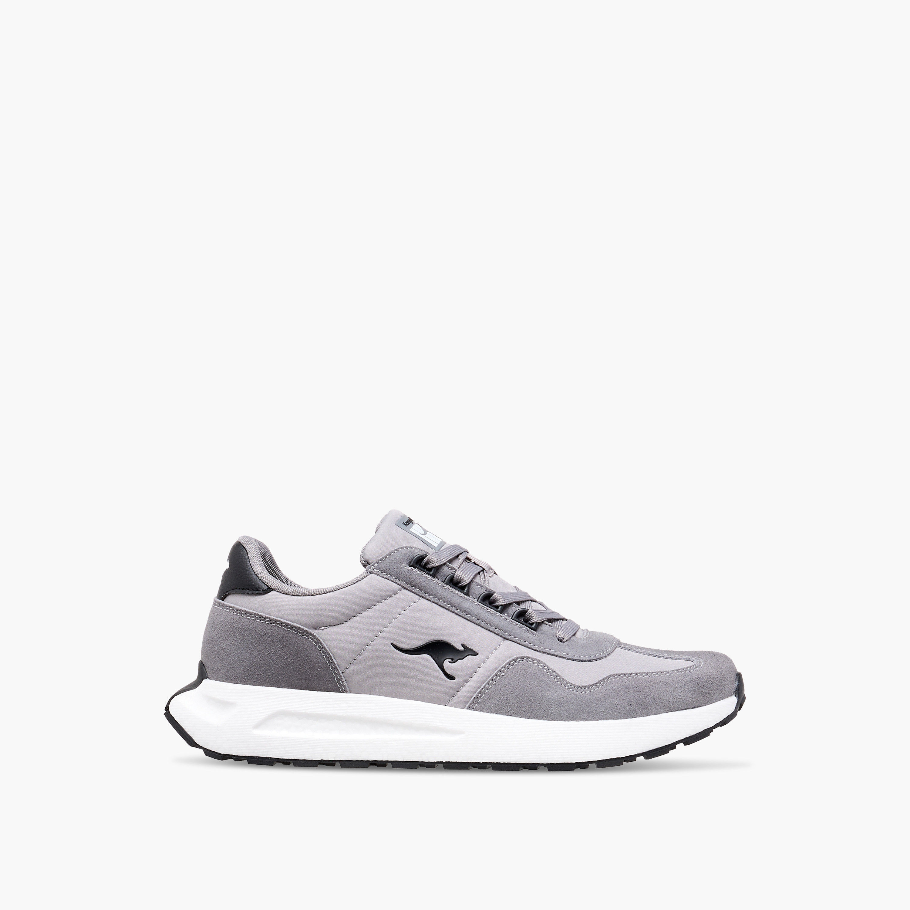 حذاء رياضي بألواح وأربطة إغلاق للرجال من كانجاروس-sports-men-shoes-image-3