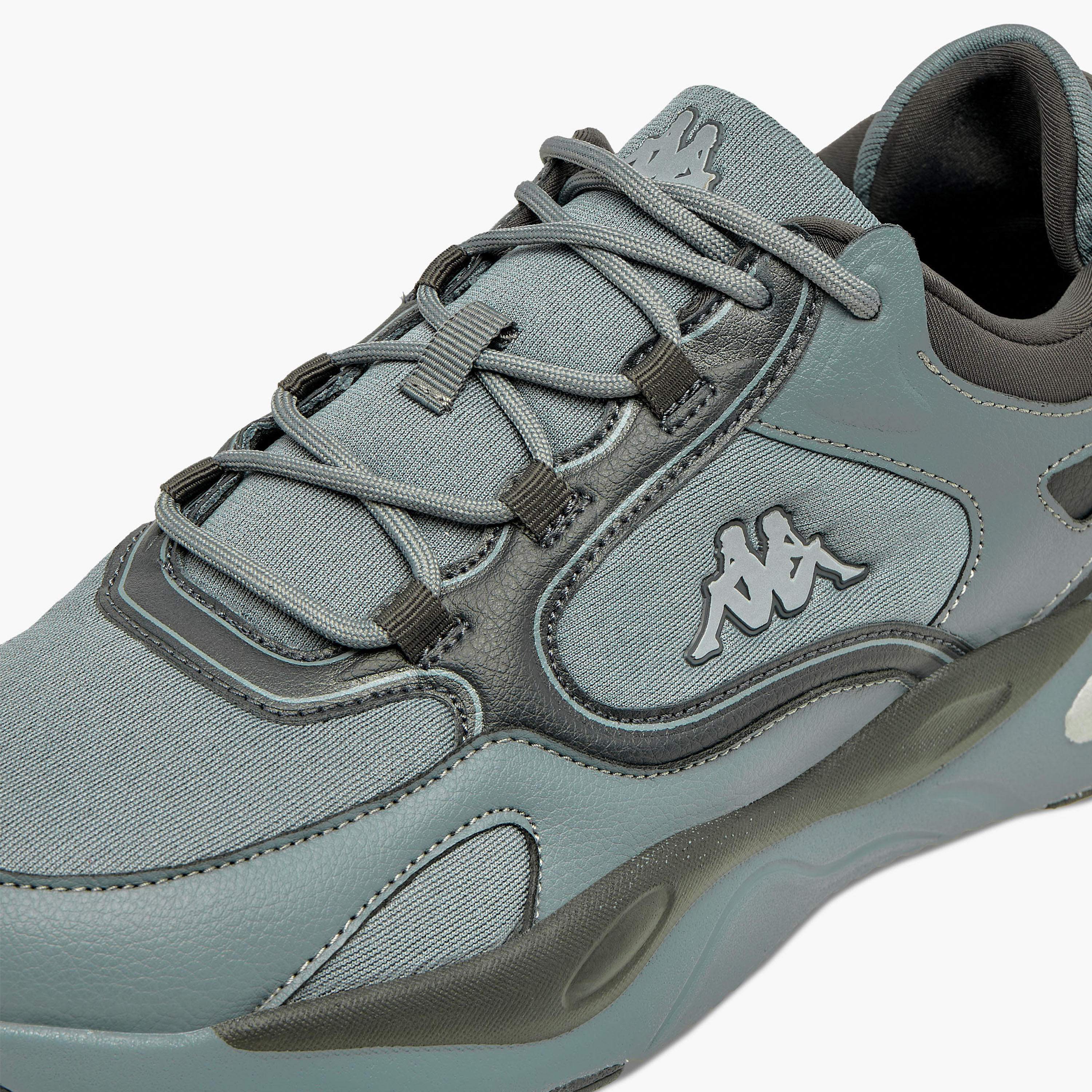 حذاء رياضي خفيف الوزن برباط إغلاق للرجال من كابا-sports-men-shoes-image-4