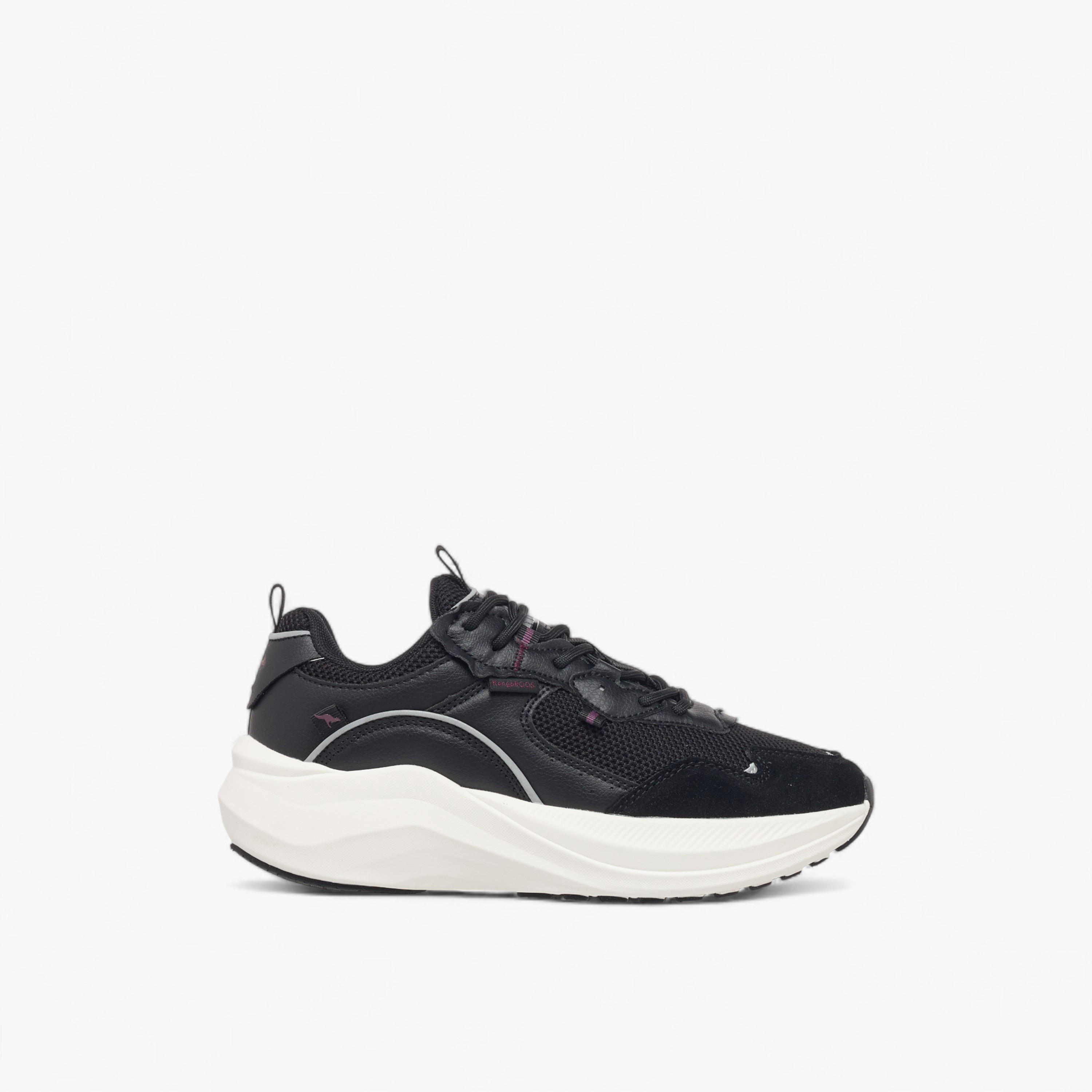 حذاء رياضي بألواح ورباط إغلاق للنساء من كانجاروز-women-shoes-sports-image-5