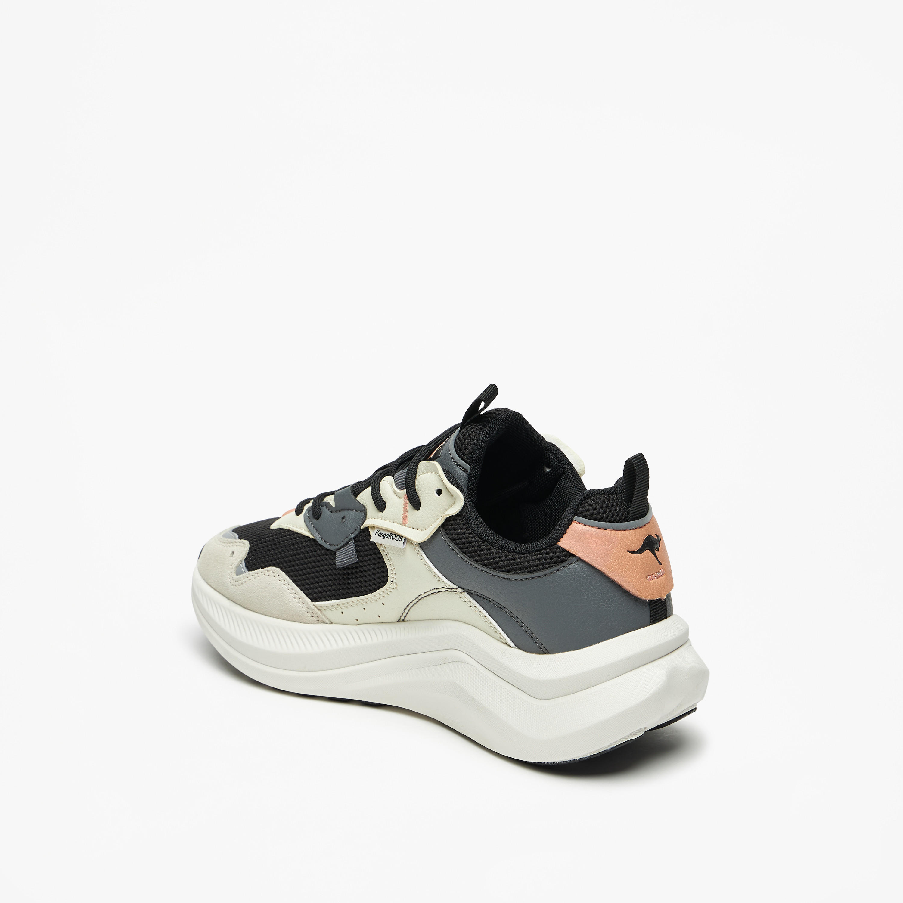 حذاء رياضي برباط إغلاق للنساء من كانجاروس-women-shoes-sneakers-image-2
