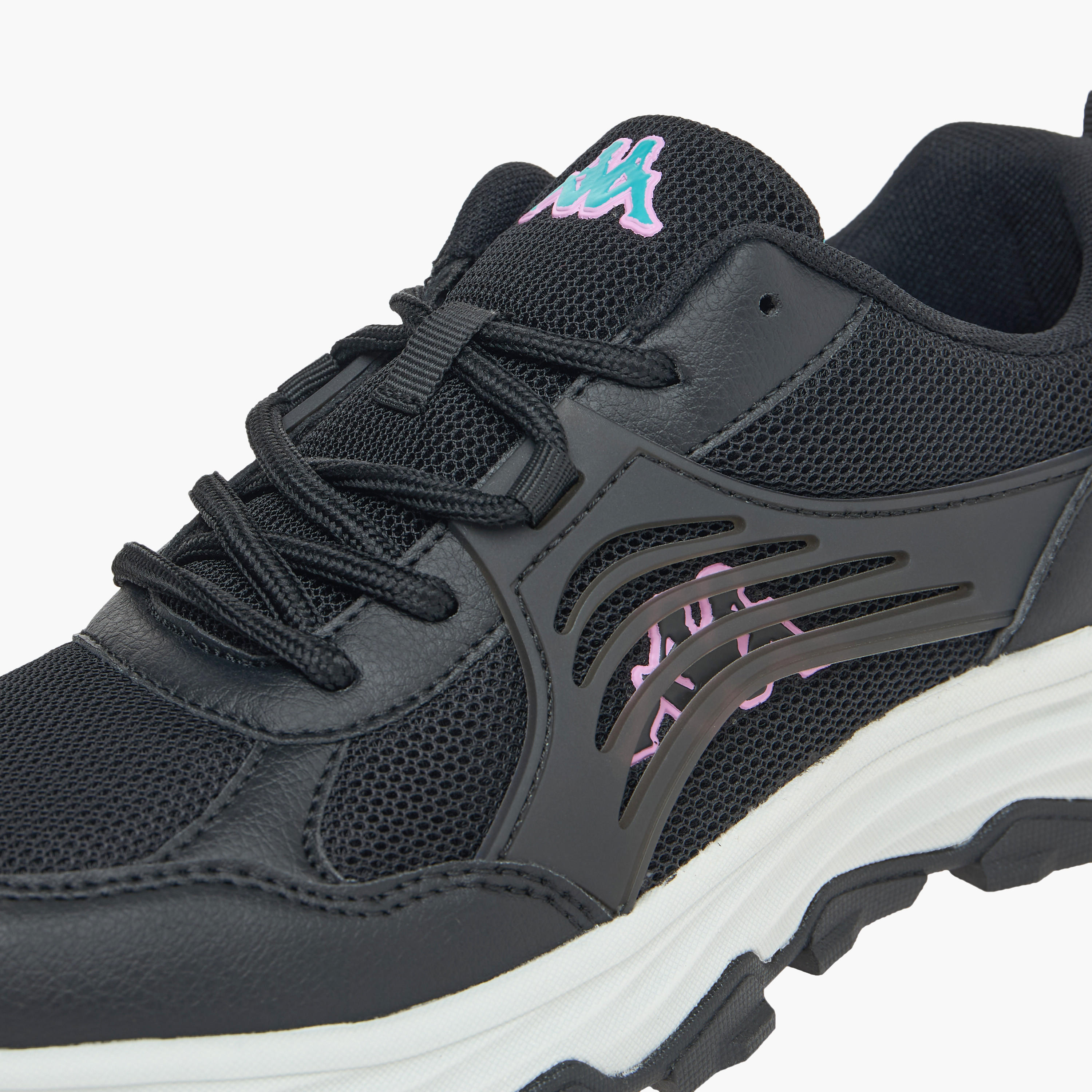 حذاء رياضي برباط إغلاق ولسان سحب وطبعات شعار للنساء من كابا-women-shoes-sneakers-image-4