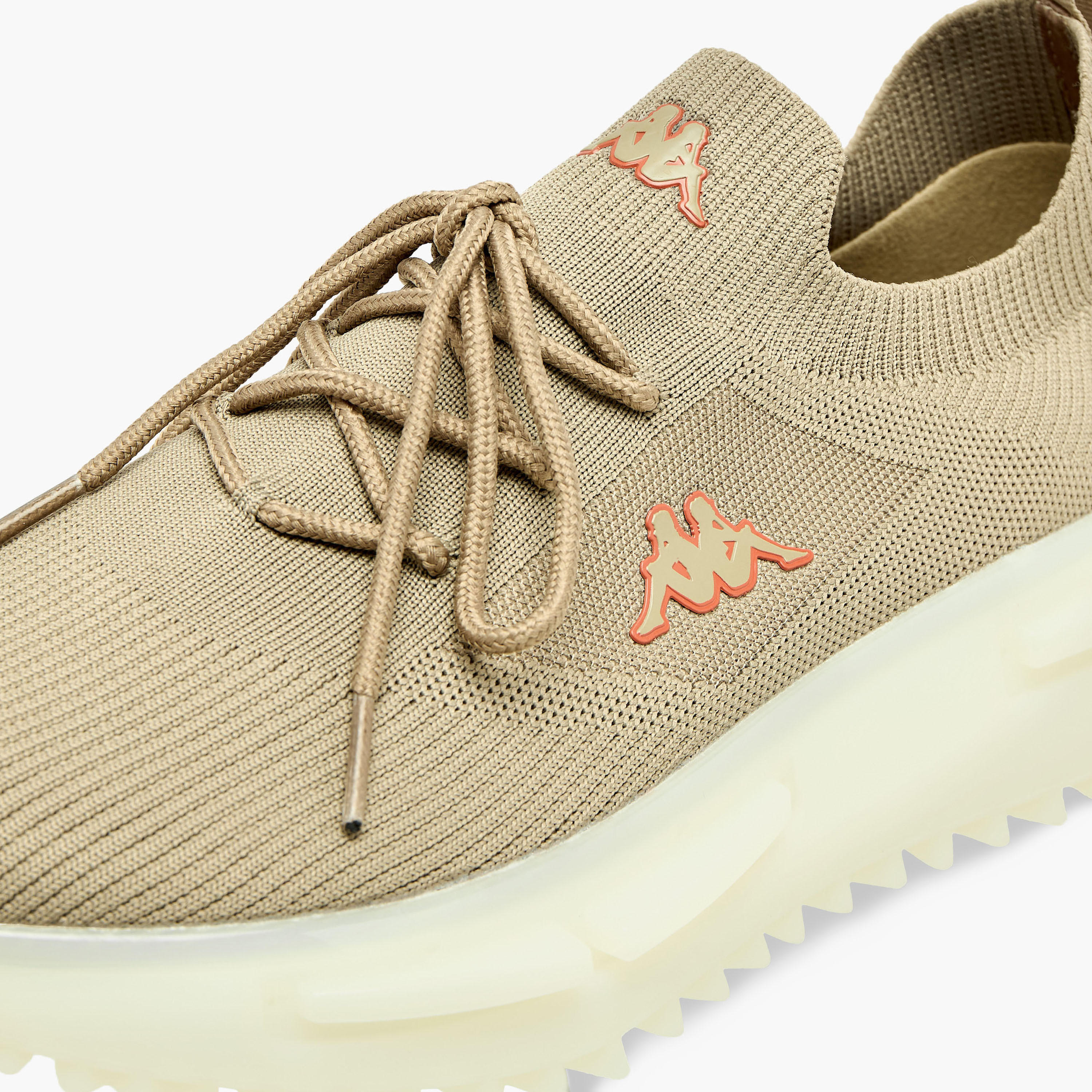 حذاء رياضي خفيف الوزن بارز الملمس برباط إغلاق للرجال من كابا-sports-men-shoes-image-4