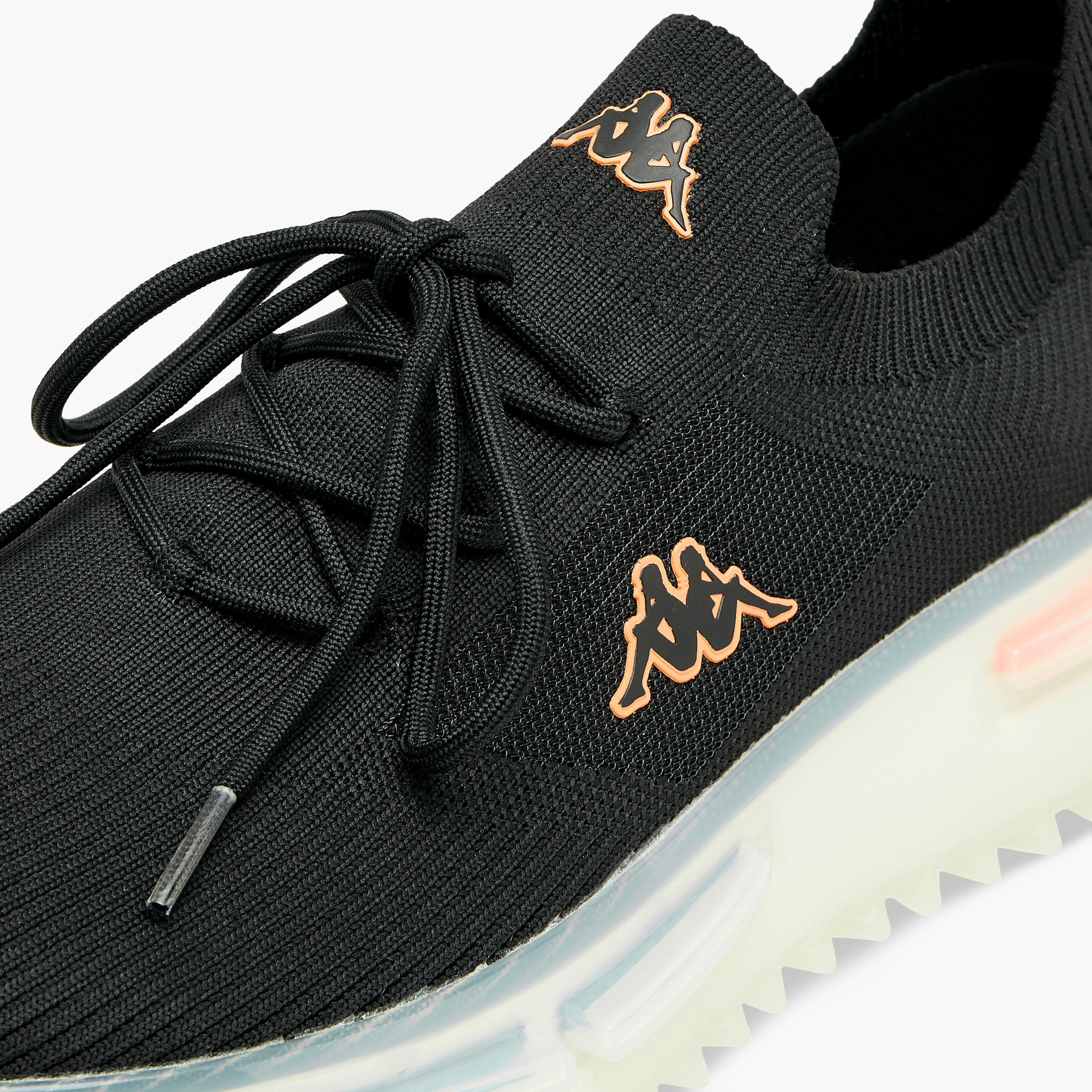 حذاء سنيكرز خفيف الوزن بارز الملمس سهل الارتداء بألسنة سحب للرجال من كابا-men-shoes-sneakers-image-4
