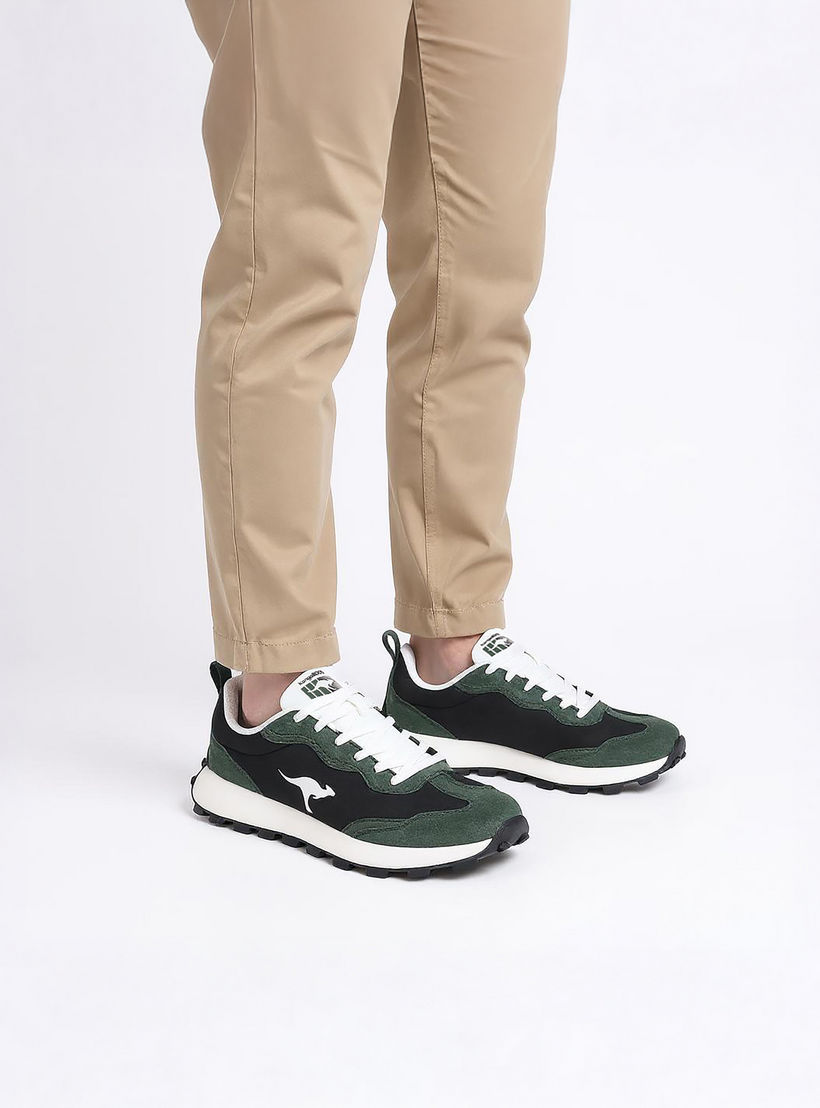 حذاء سنيكرز بألواح ورباط للرجال من كانجاروز-men-shoes-sneakers-image-3
