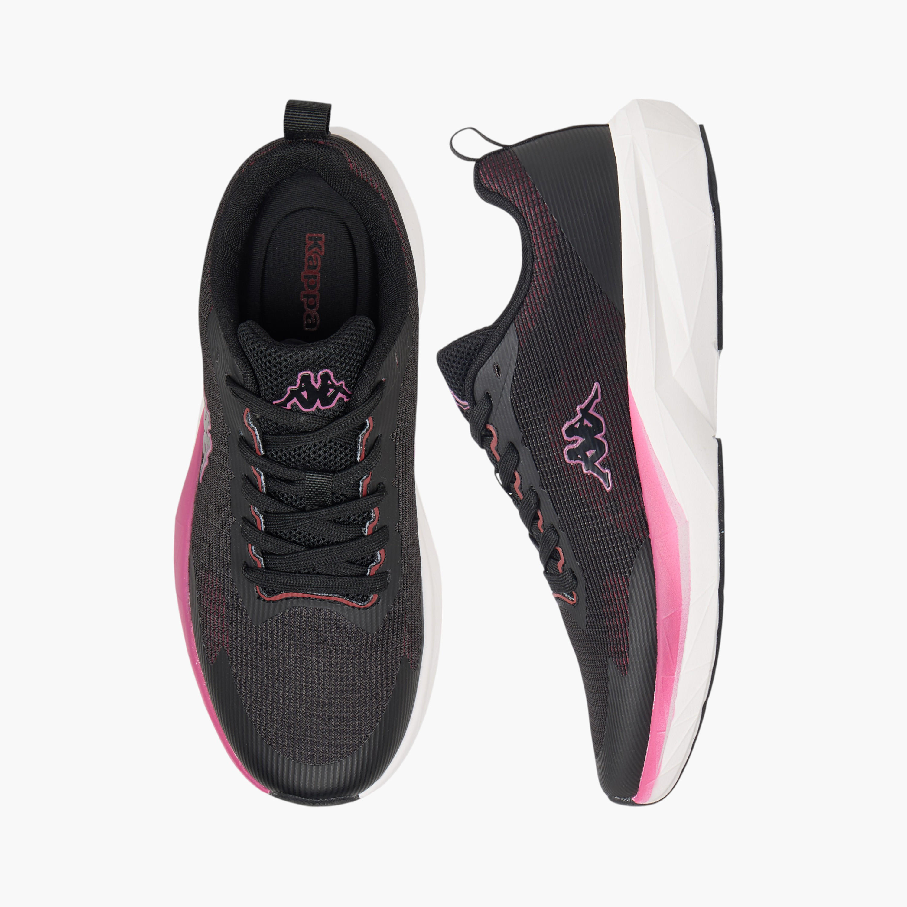 حذاء رياضي برباط إغلاق وتفاصيل شعار للنساء من كابا-women-shoes-sports-image-1