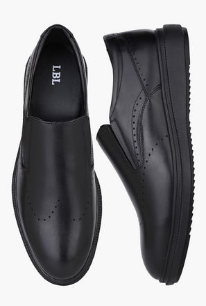 حذاء جلد سهل الارتداء للرجال من أل بي أل من شو إكسبريس-men-shoes-image-1