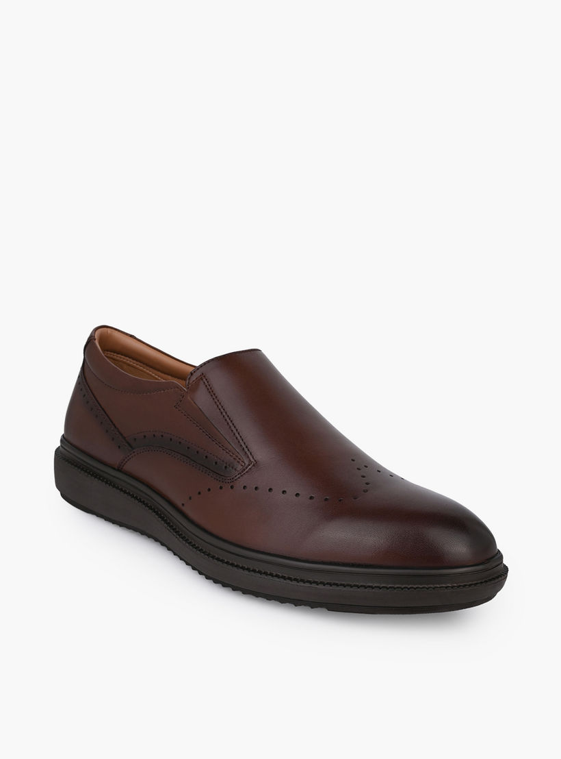 حذاء جلد سهل الارتداء للرجال من أل بي أل من شو إكسبريس-men-shoes-formalshoes-image-2