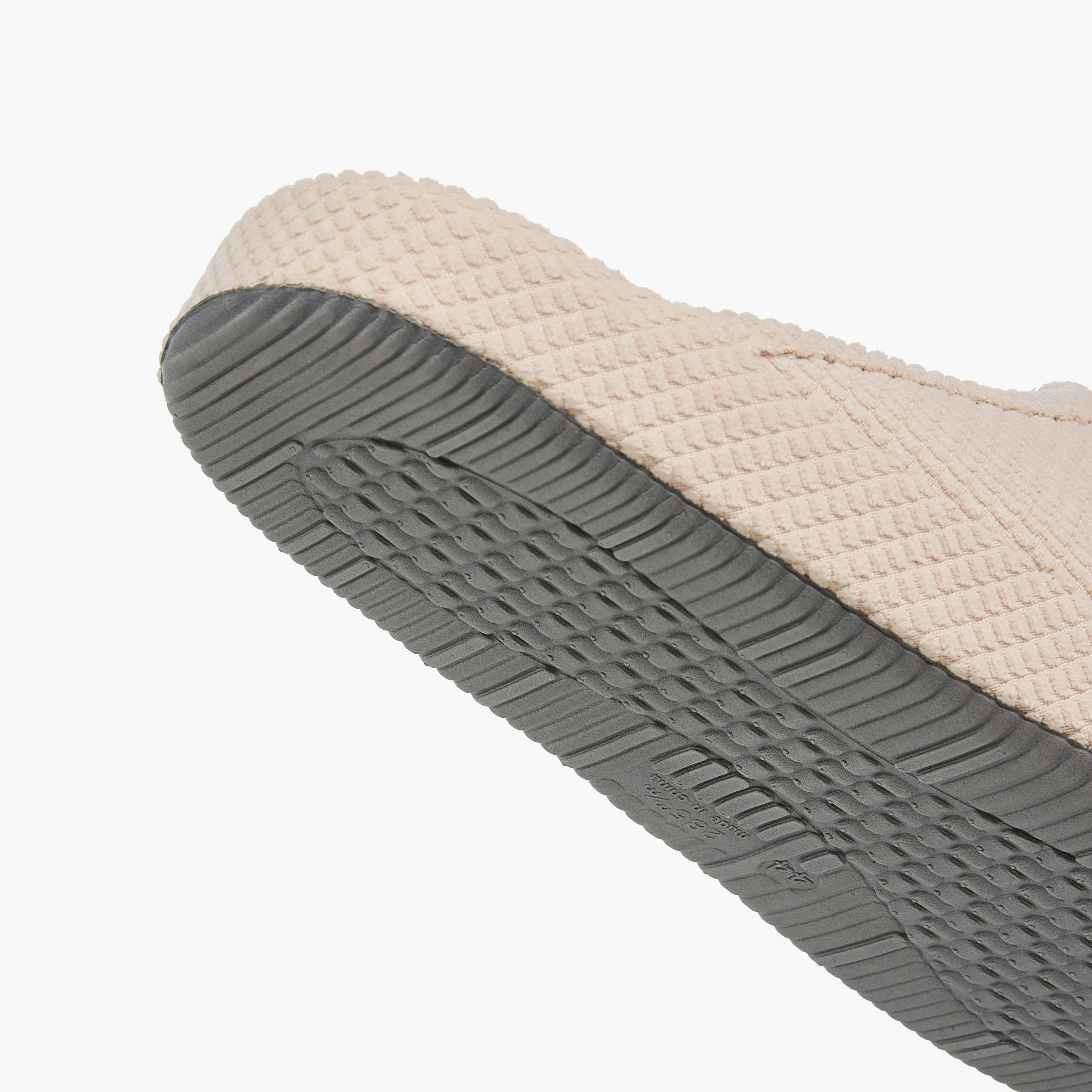 Le Confort Textured Bedroom Slippers-men-shoes-flipflopsandslides-image-4