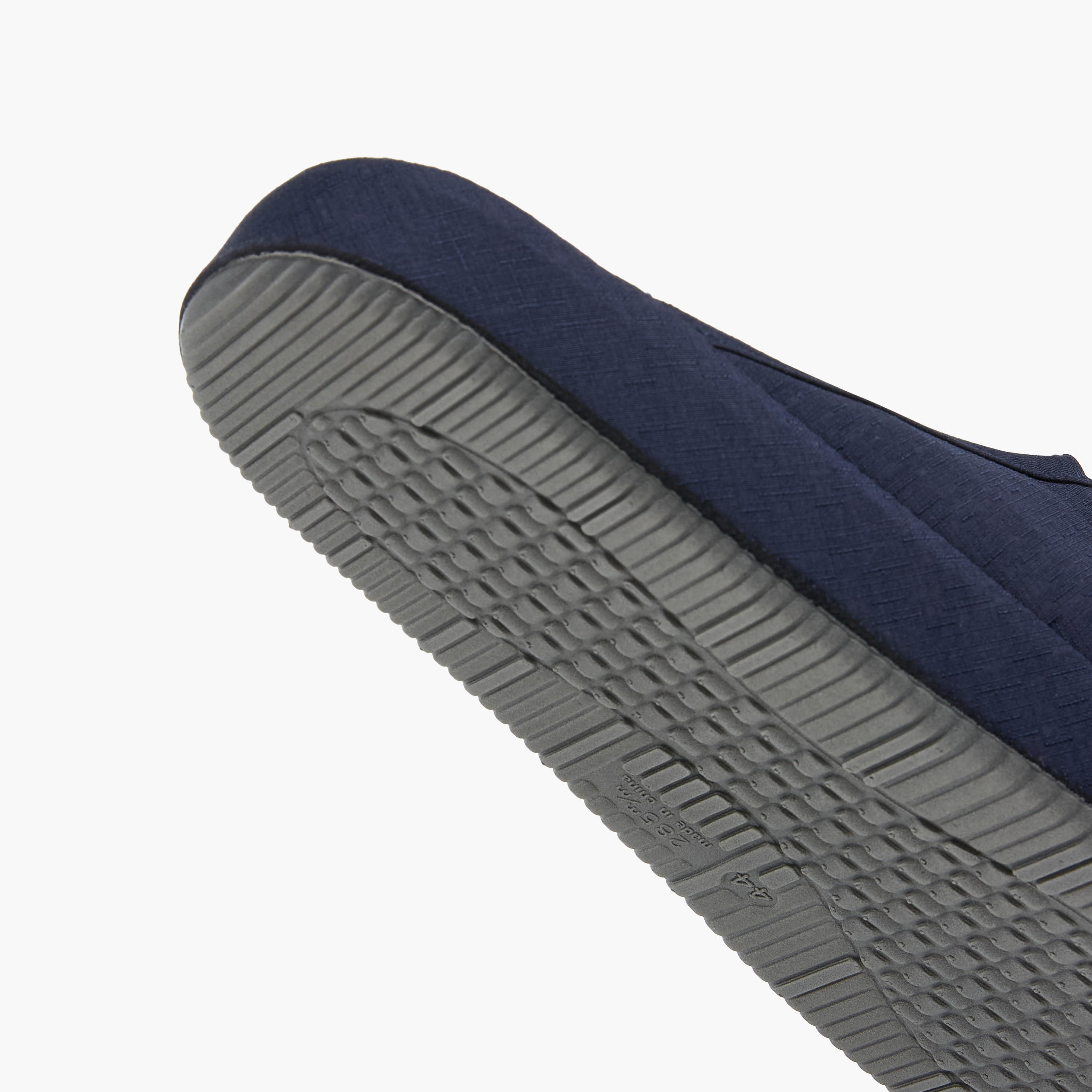 Le Confort Solid Bedroom Slippers-men-shoes-flipflopsandslides-image-4