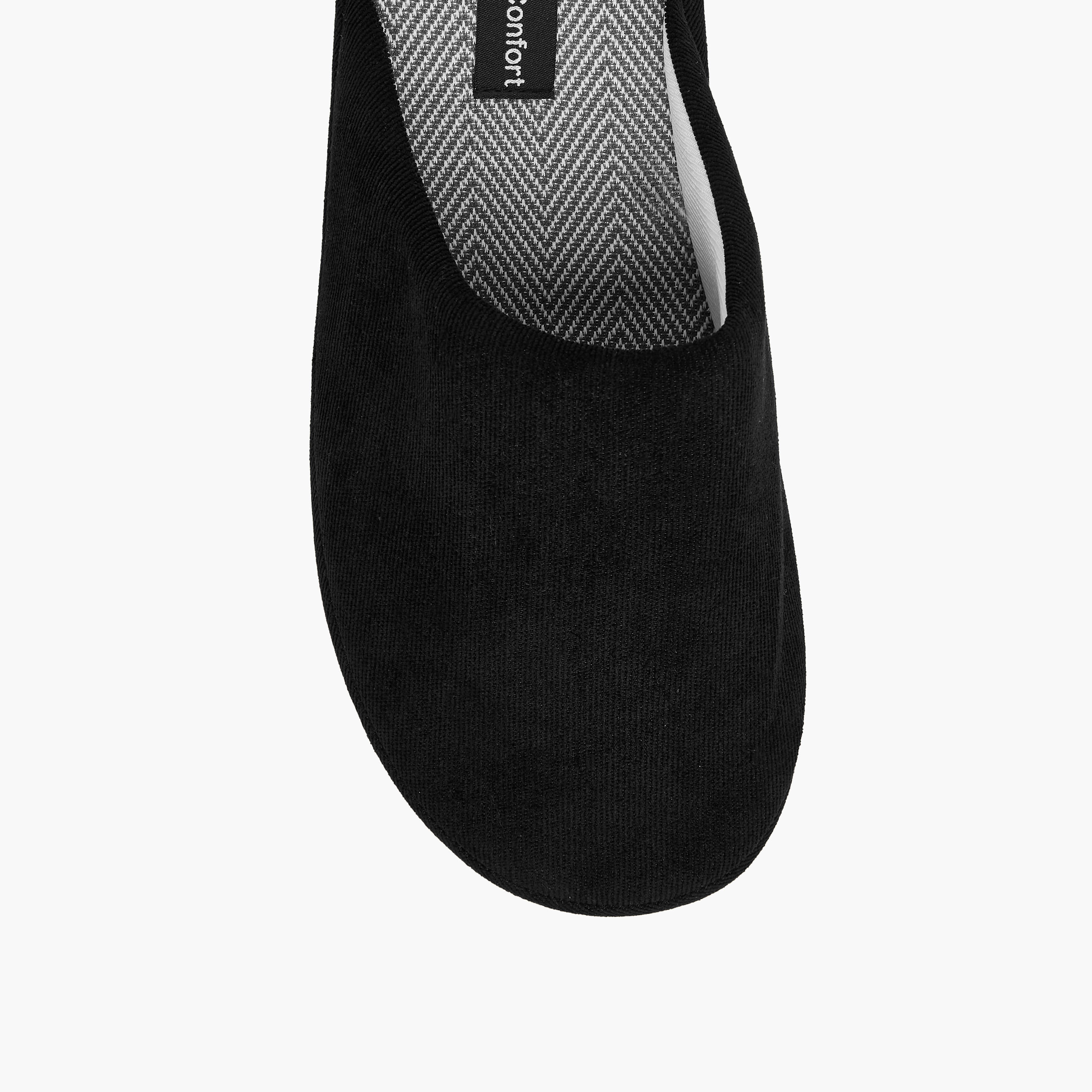 Le Confort Textured Bedroom Slippers-men-shoes-flipflopsandslides-image-3