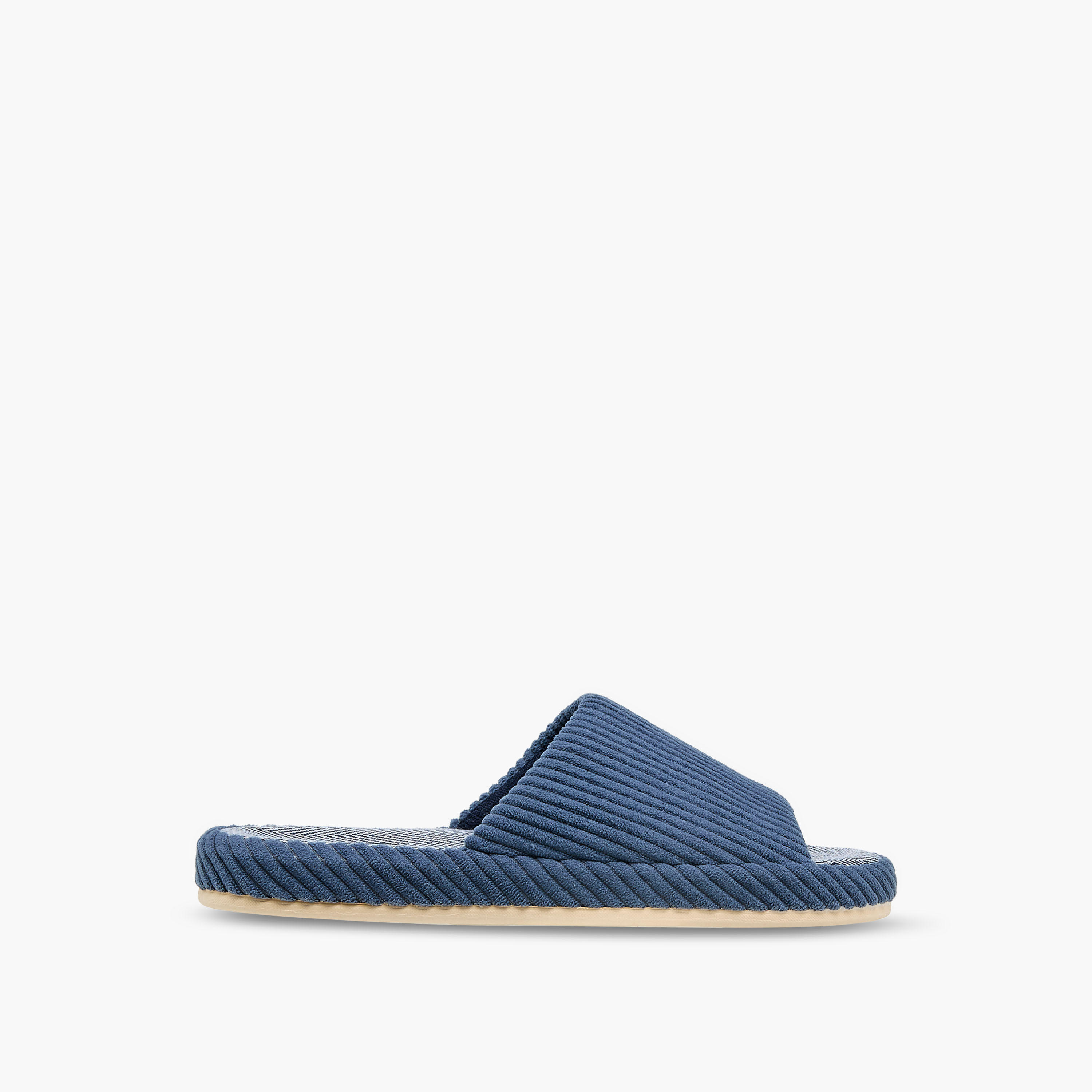 شبشب رجالي للمنزل بمقدمة مفتوحة من لو كونفورت-men-shoes-flipflopsandslides-image-4