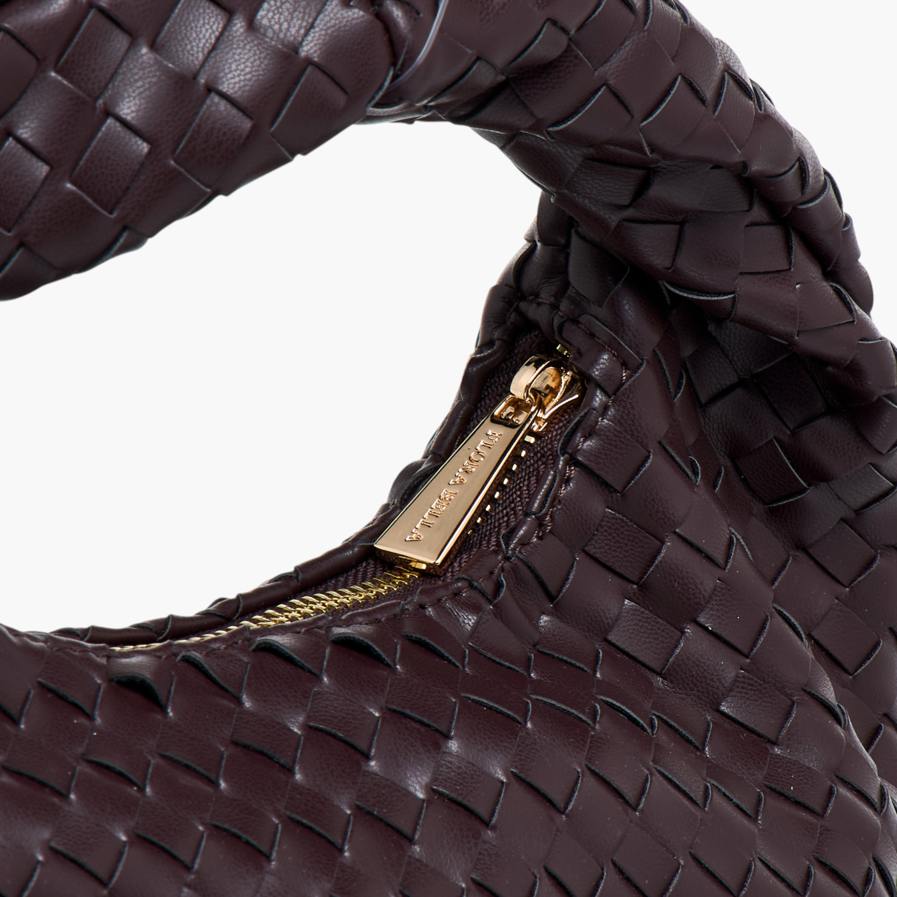 شنطة هوبو مضفرة بمقبض وسحاب إغلاق من فلورا بيلا-women-bagsandwallets-handbags-image-5
