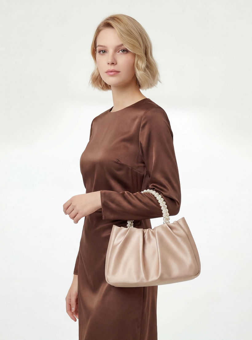 شنطة كروس بودي بكسرات مع حزام قابل للفصل من فلورا بيلا-women-bagsandwallets-handbags-image-3