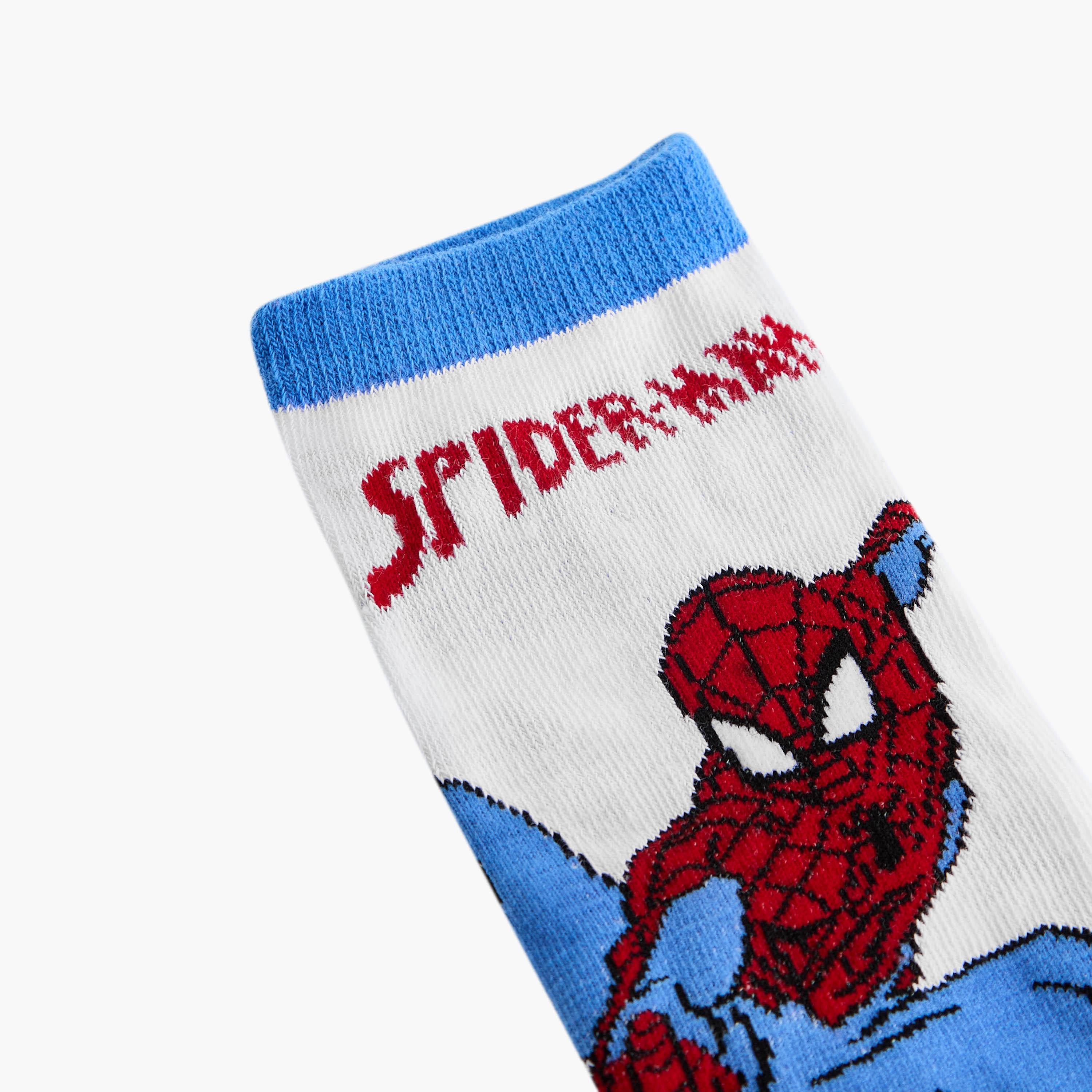 طقم جوارب 3 أزواج بطول الكاحل وبطبعات سبايدرمان-boys-accessories-socks-image-1
