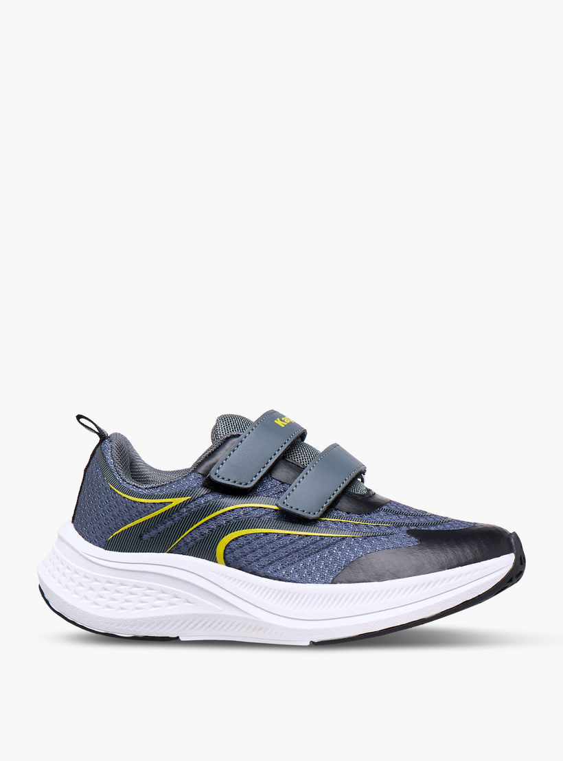 حذاء رياضي بارز الملمس بشريط إغلاق لاصق للأولاد من كابا-sports-boys-shoes-image-3