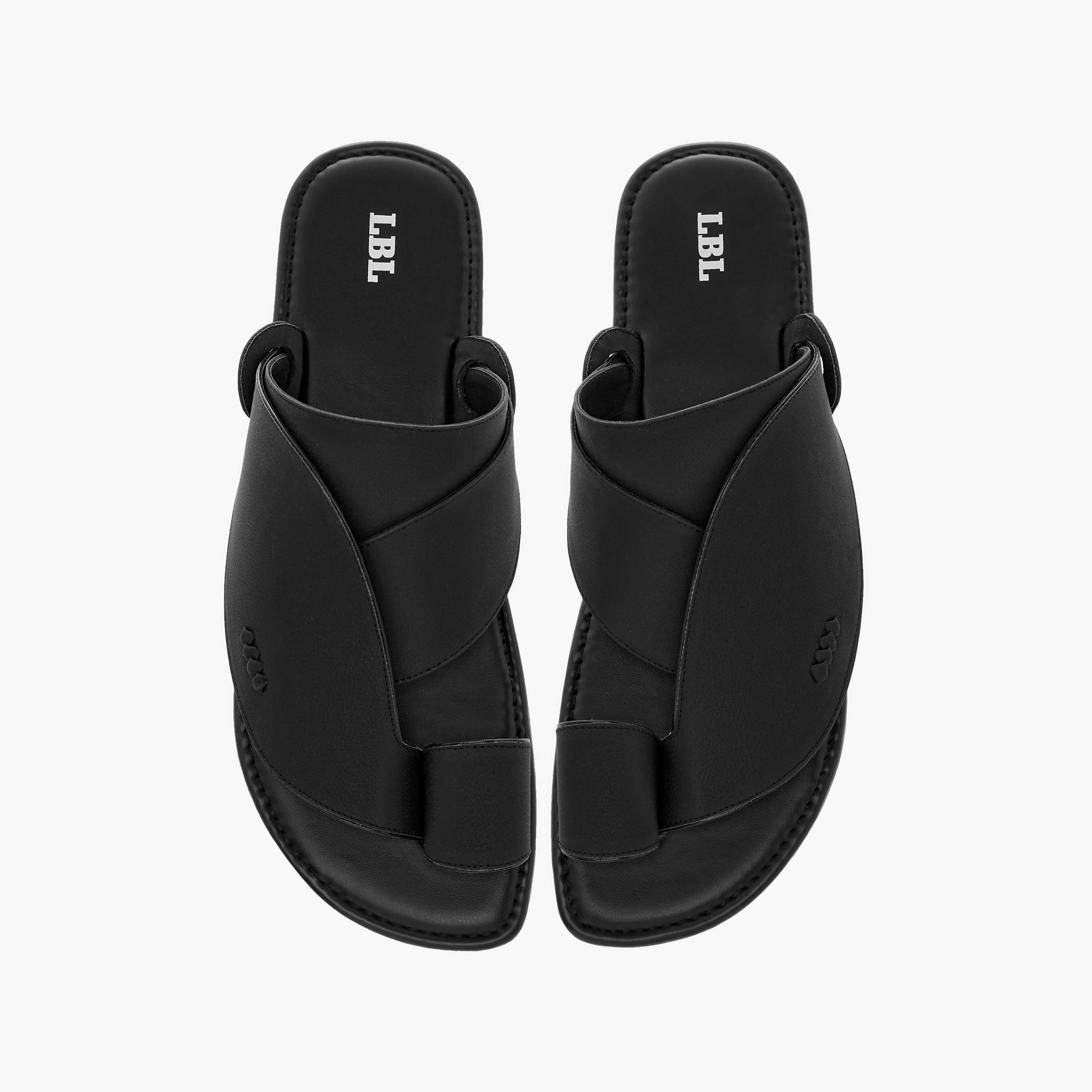 صندل عربي سهل الارتداء بارز الملمس وبحلقة إصبع إل بي إل من شو إكسبريس-men-shoes-sandals-image-1